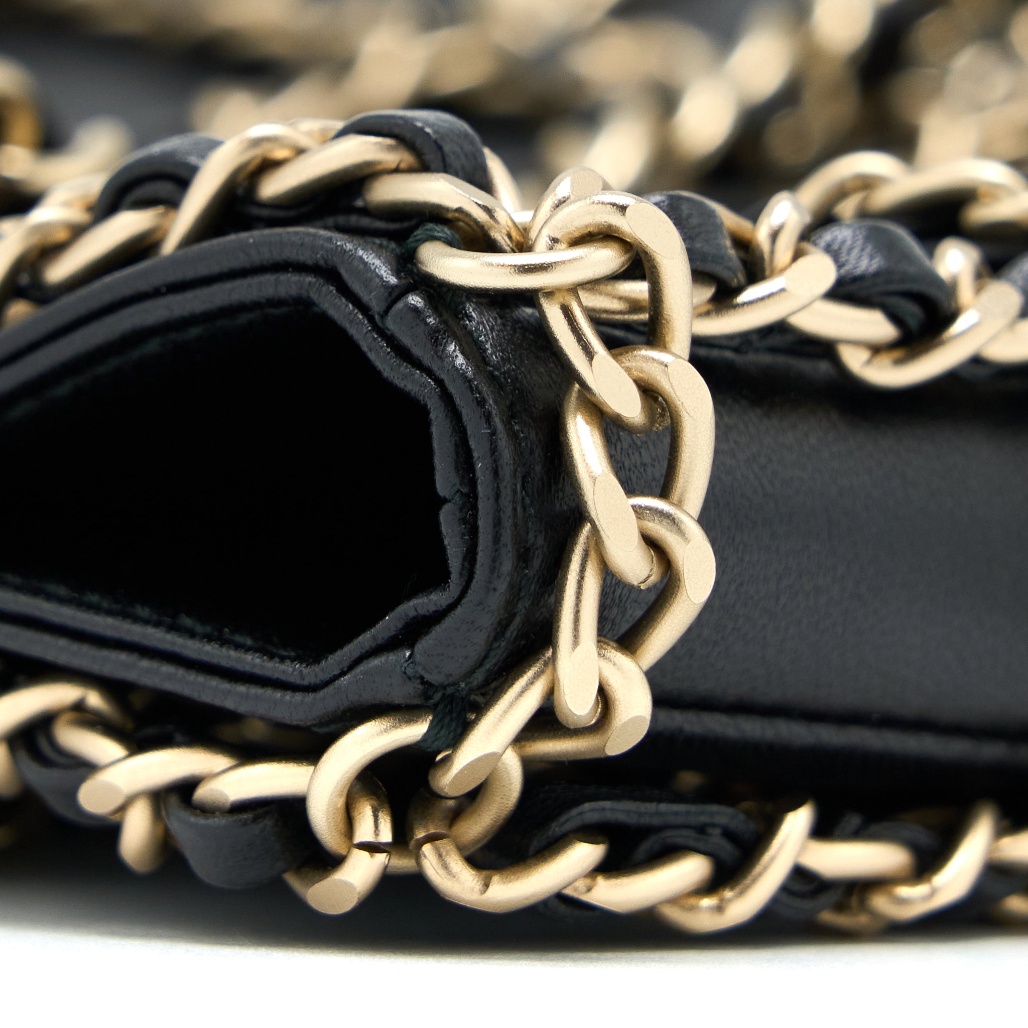 CHANEL CRUISE 2020 BLACK CHAINED TOTE BAG LAMBSKIN BLACK LGHW