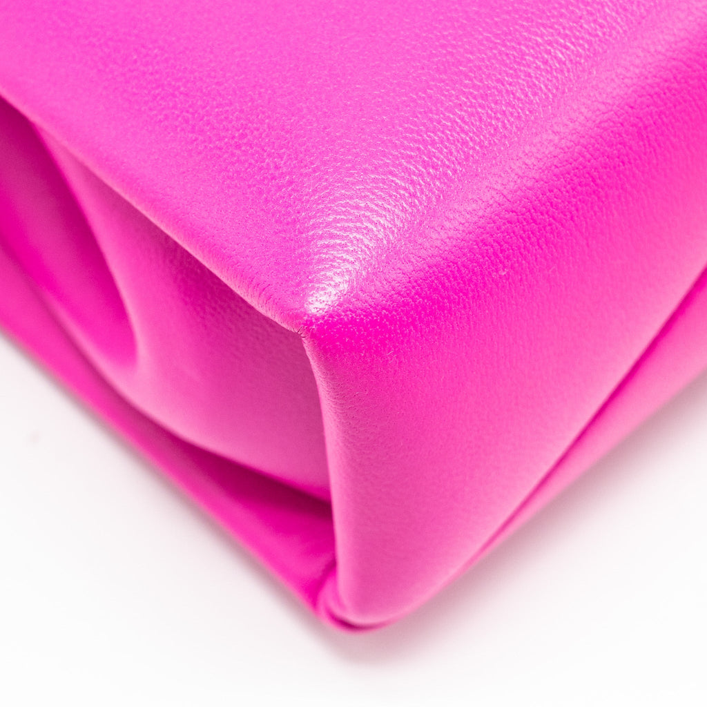 VALENTINO GARAVANI ONE STUD CLUTCH BAG NAPPA LEATHER PINK WITH PINK HARDWARE