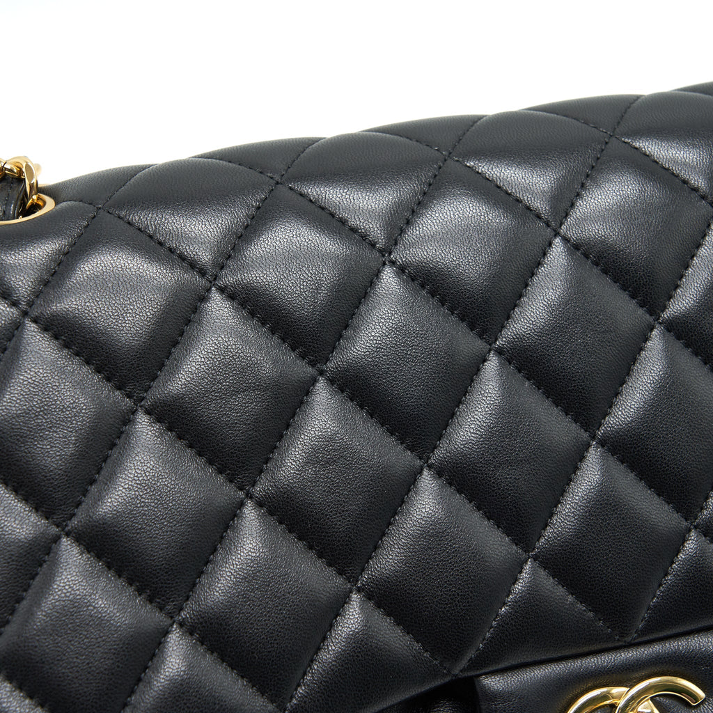 CHANEL JUMBO CLASSIC DOUBLE FLAP BAG LAMBSKIN BLACK GHW