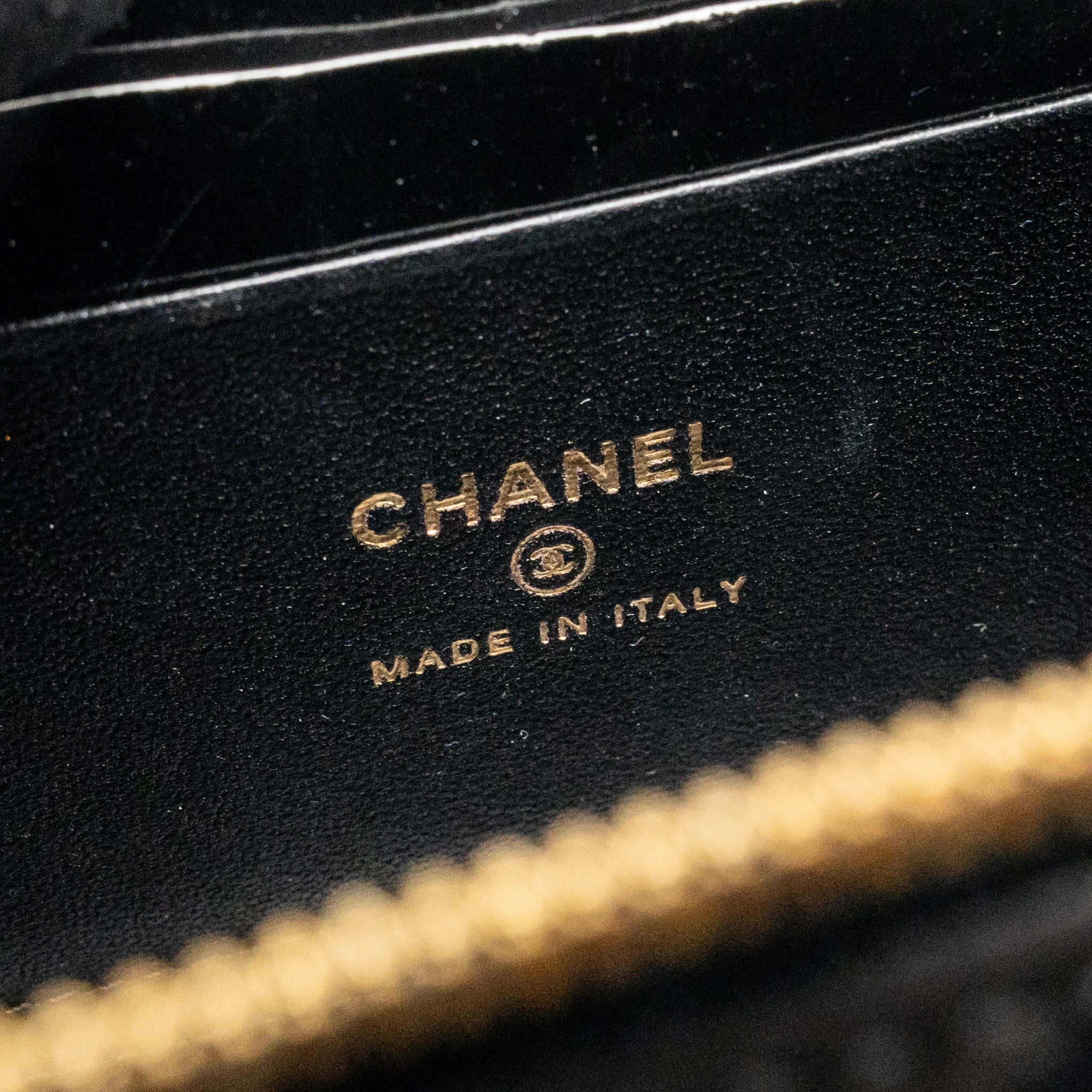 CHANEL LONG VANITY WITH COCO CHARM CHAIN LAMBSKIN BLACK GHW (MICROCHIP)
