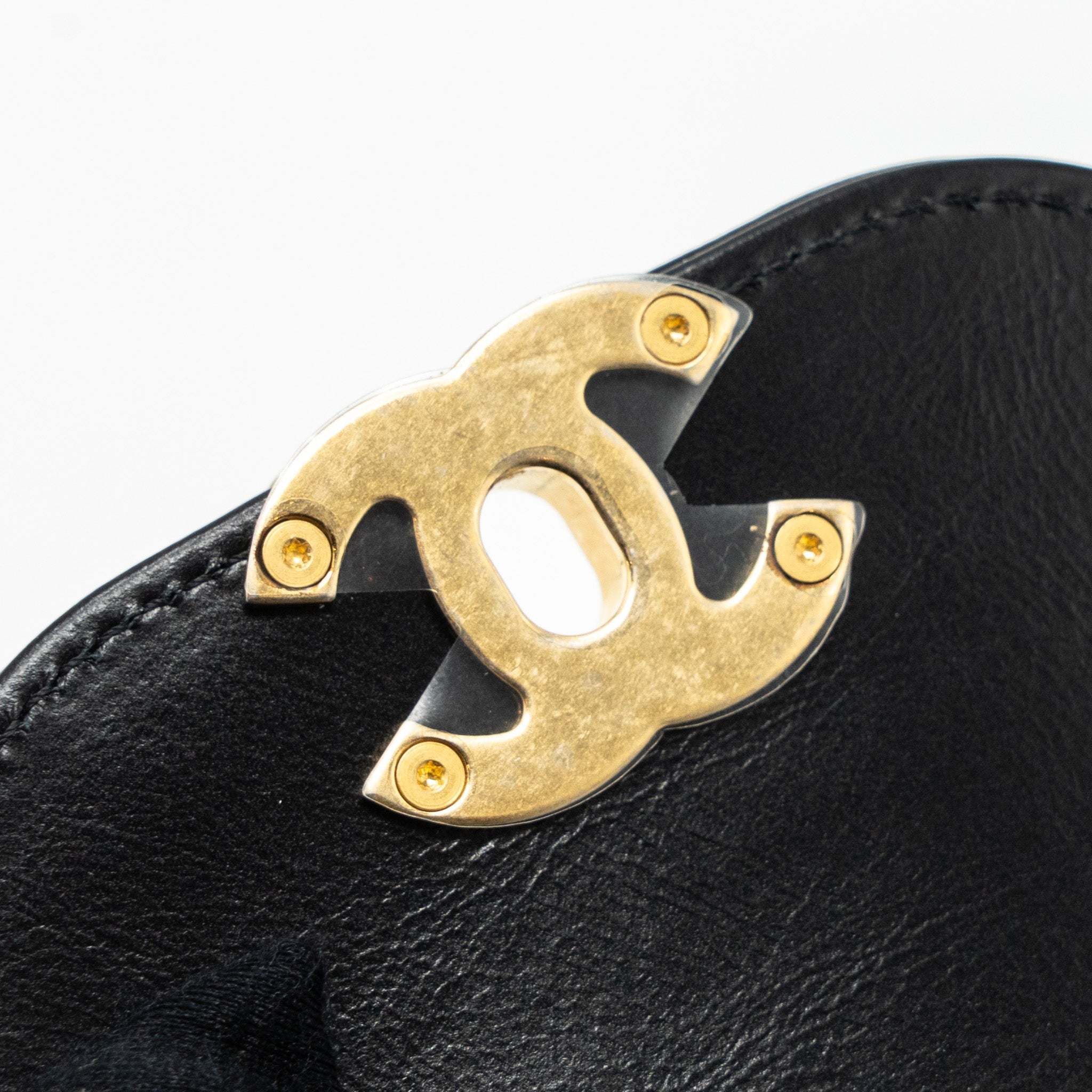 CHANEL 23K KELLY BAG CALFSKIN BLACK GHW (MICROCHIP)