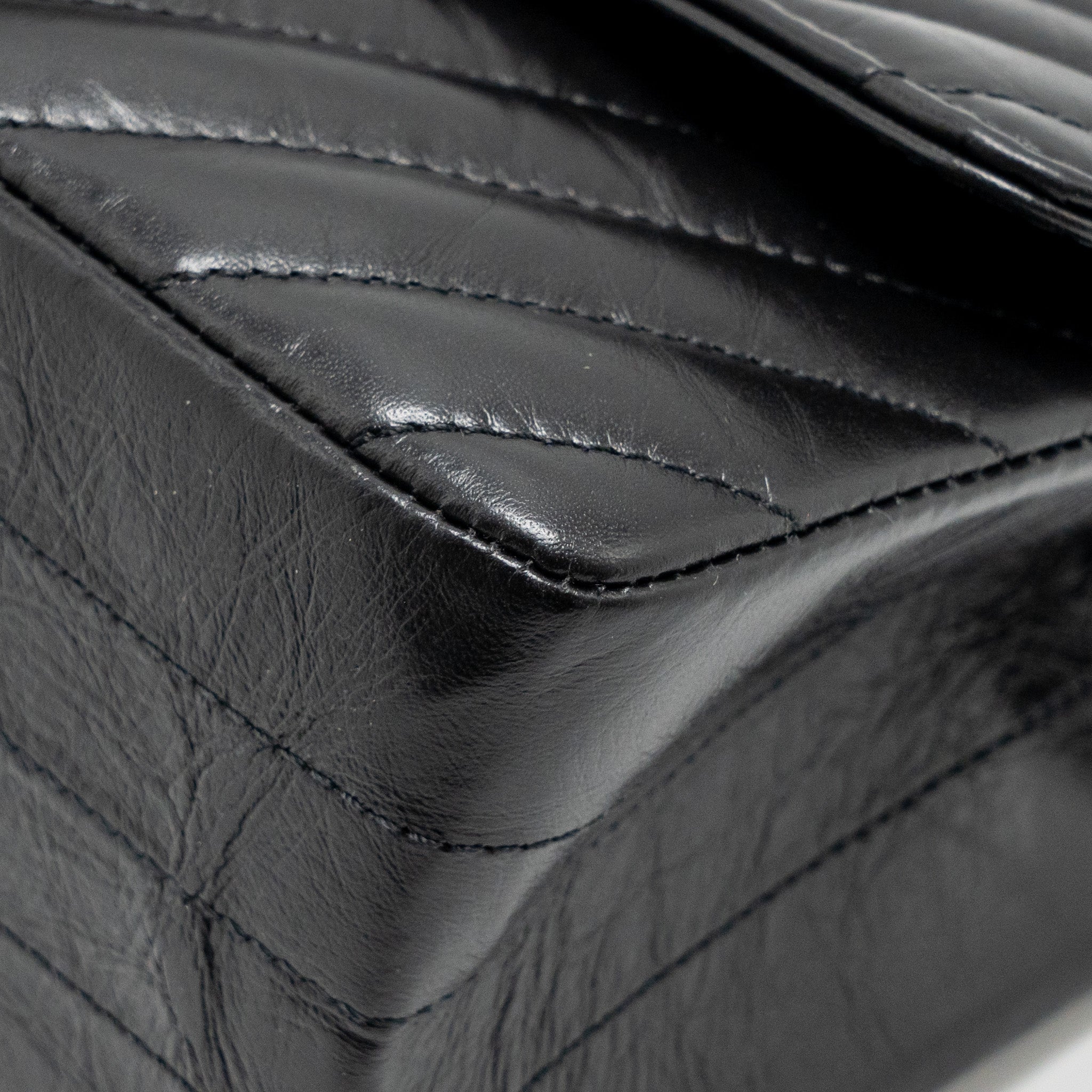 CHANEL MINI 2.55 REISSUE CHEVRON CALFSKIN SO BLACK