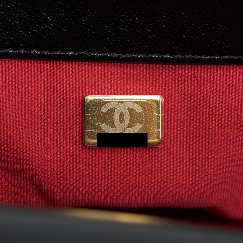 CHANEL SMALL 19 BAG LAMBSKIN BLACK GHW (MICROCHIP)