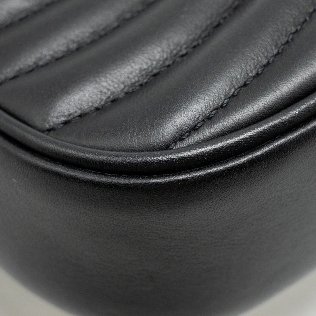 LOUIS VUITTON NEW WAVE MULTI POCHETTE CALFSKIN BLACK GHW