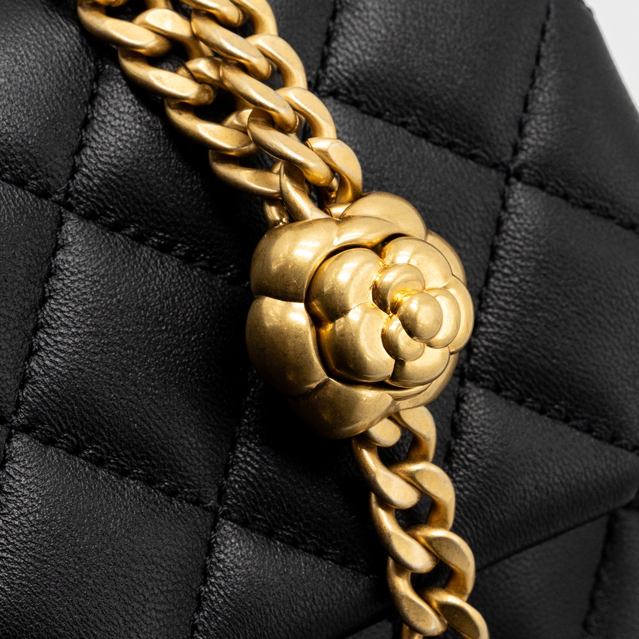 CHANEL 23S CAMELLIA CHAIN FLAP BAG LAMBSKIN BLACK GHW (MIRCOCHIP)