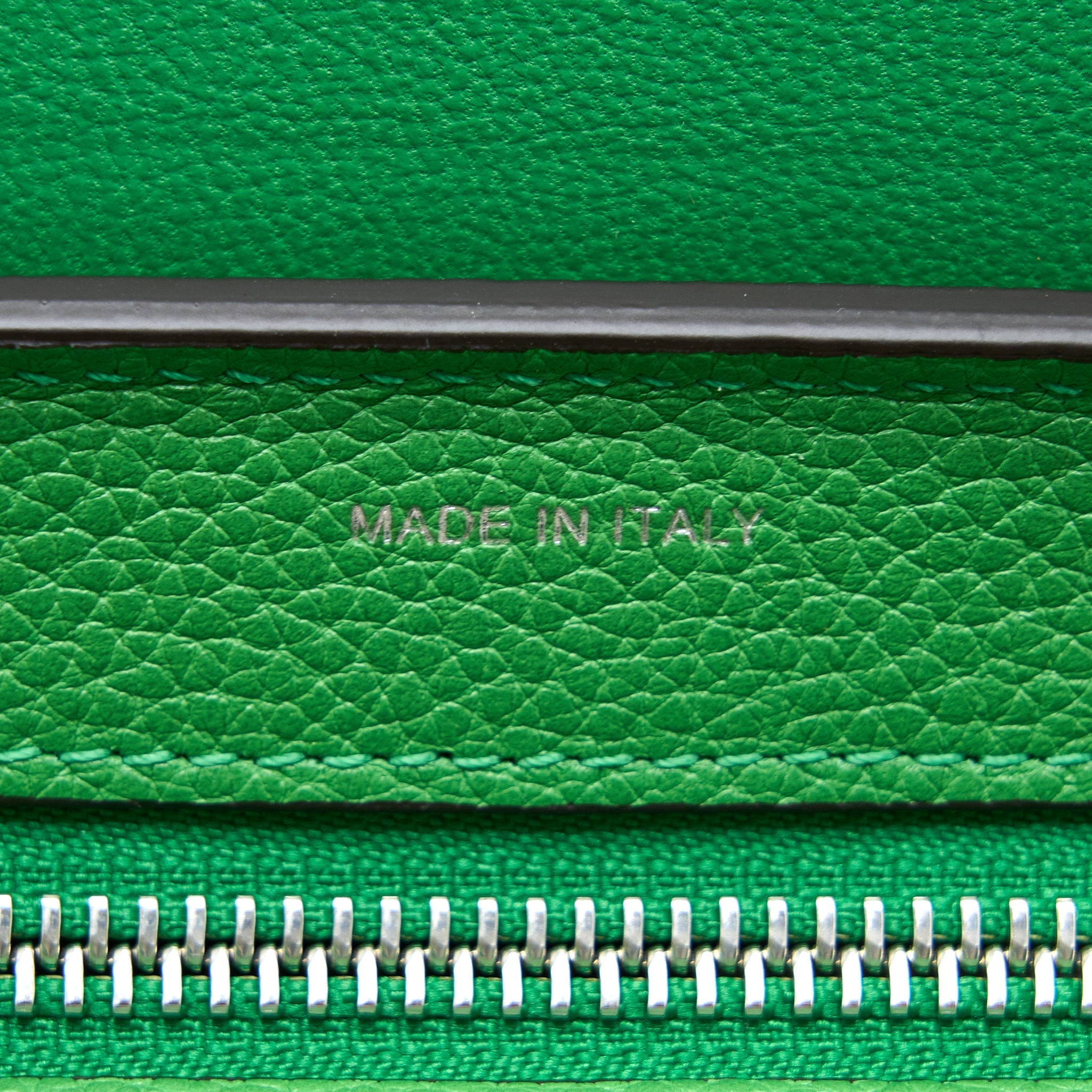 CELINE SMALL TRAPEZE BAG CALFSKIN/SUEDE GREEN SHW