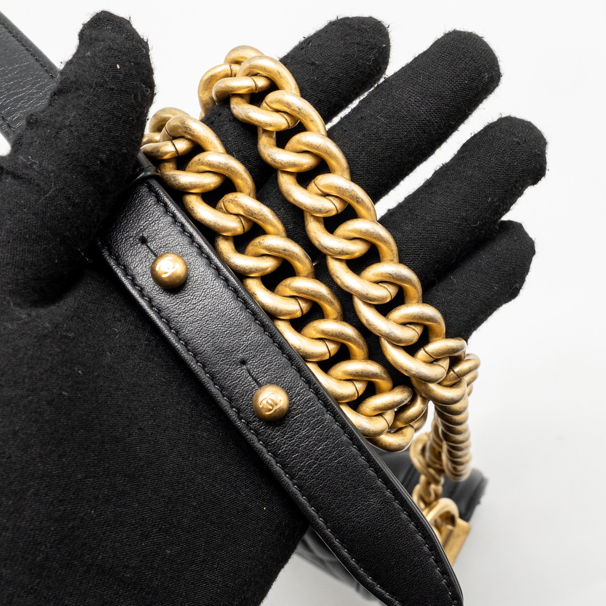 CHANEL SMALL BOY BAG CALFSKIN BLACK GHW (MICROCHIP)