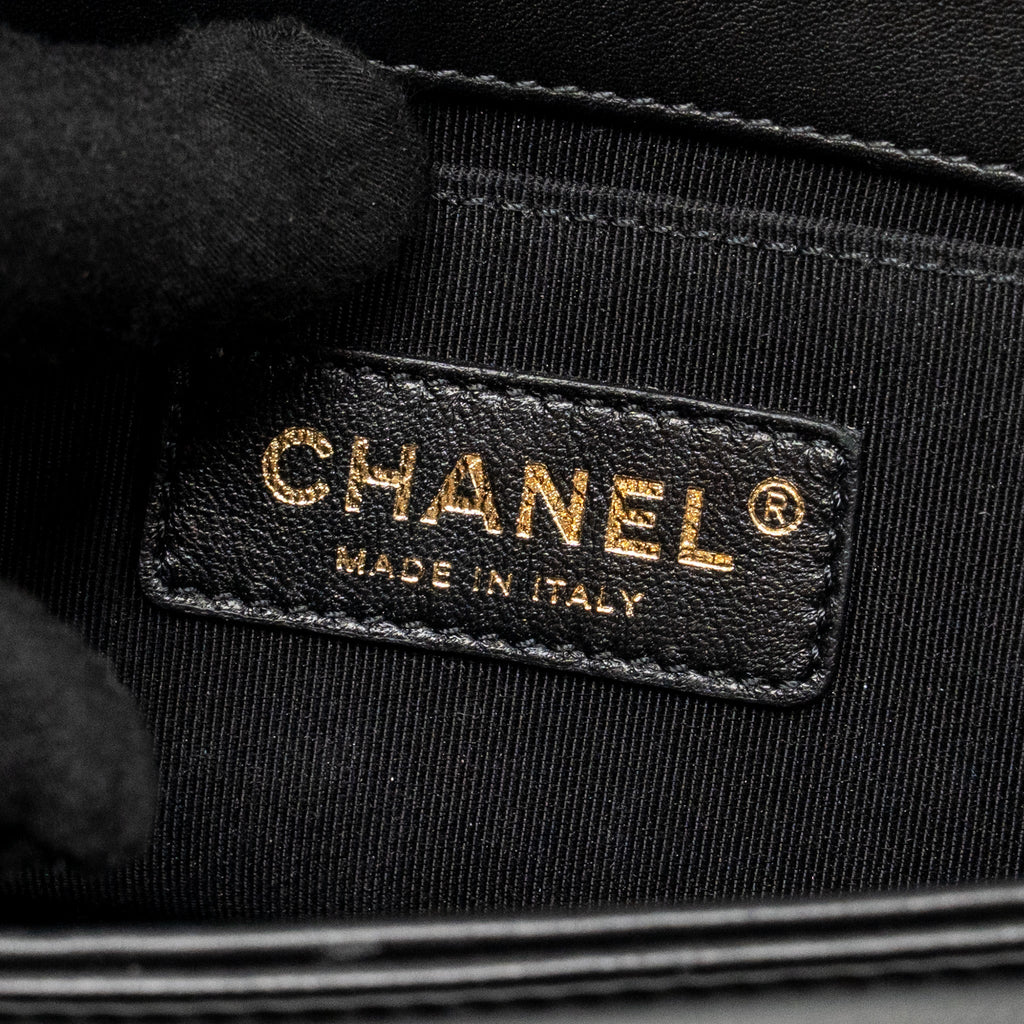 CHANEL SMALL BOY BAG CALFSKIN BLACK GHW (MICROCHIP)