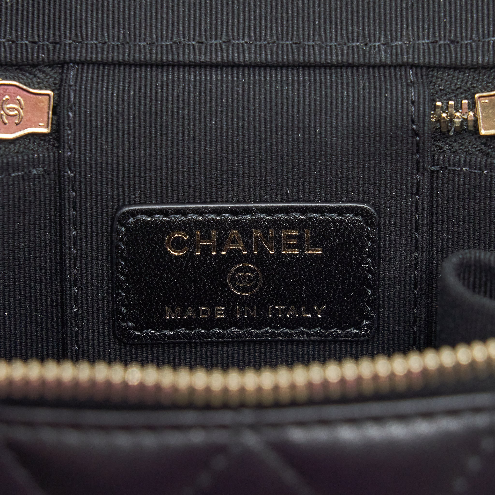 CHANEL TOP HANDLE MINI VANITY WITH CHAIN LAMBSKIN BLACK LGHW