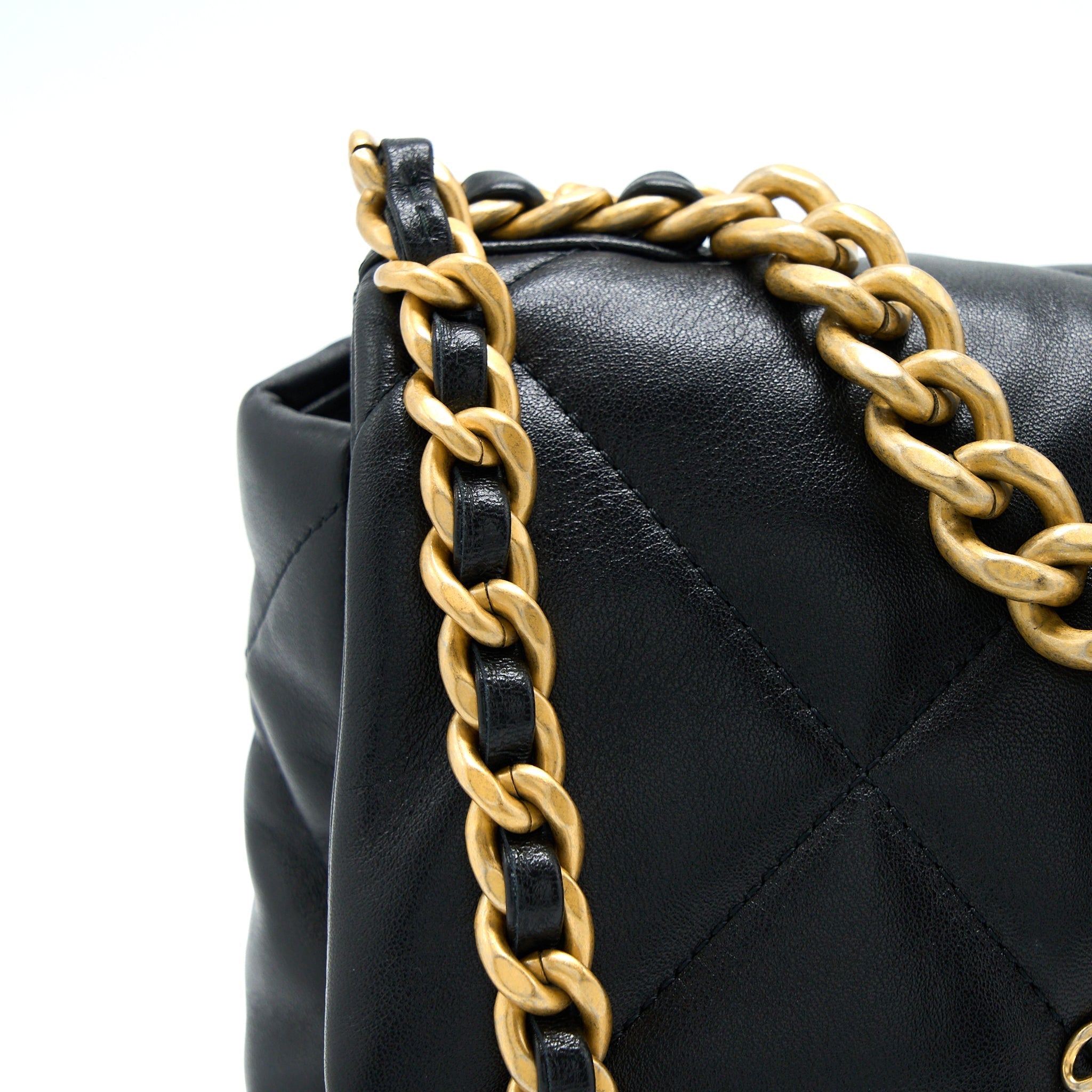 CHANEL SMALL 19 BAG LAMBSKIN BLACK MULTICOLOUR HARDWARE