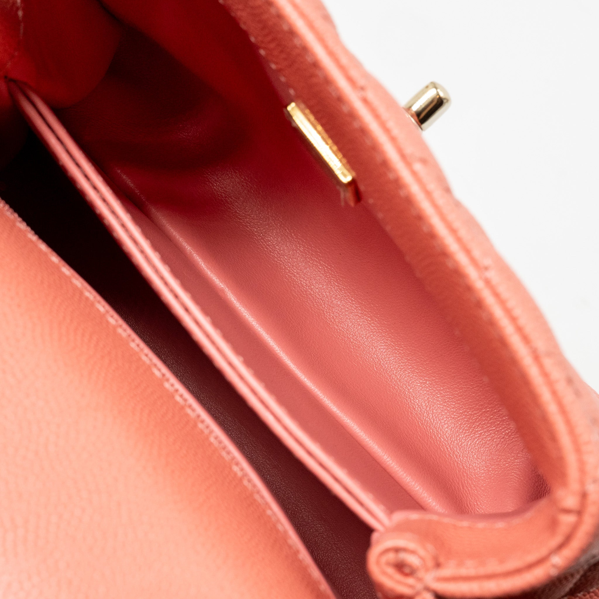 CHANEL MINI COCO HANDLE CAVIAR PINK LGHW (MICROCHIP)