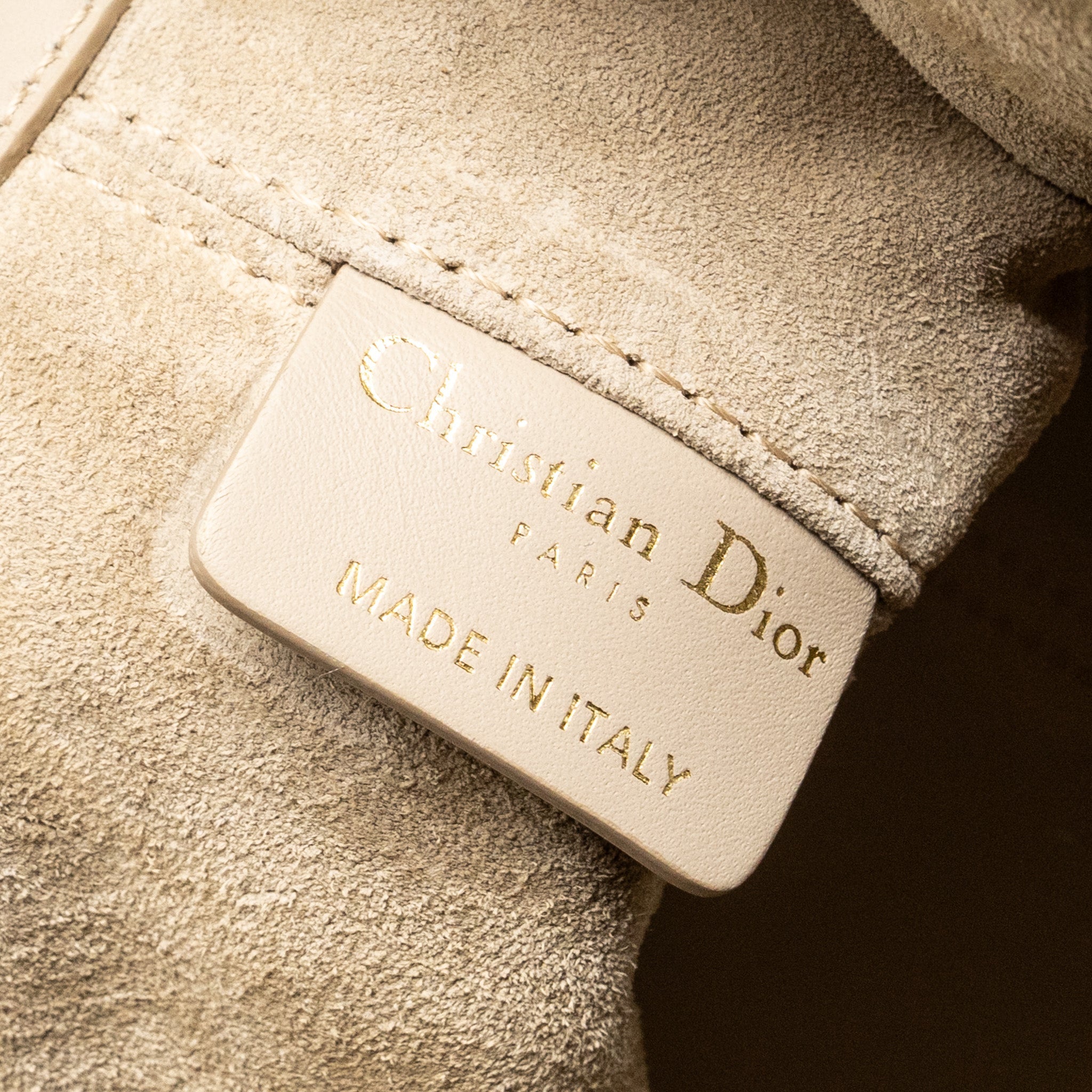 DIOR MEDIUM DIOR TOUJOURS TOTE BAG CALFSKIN POWDER BEIGE LGHW