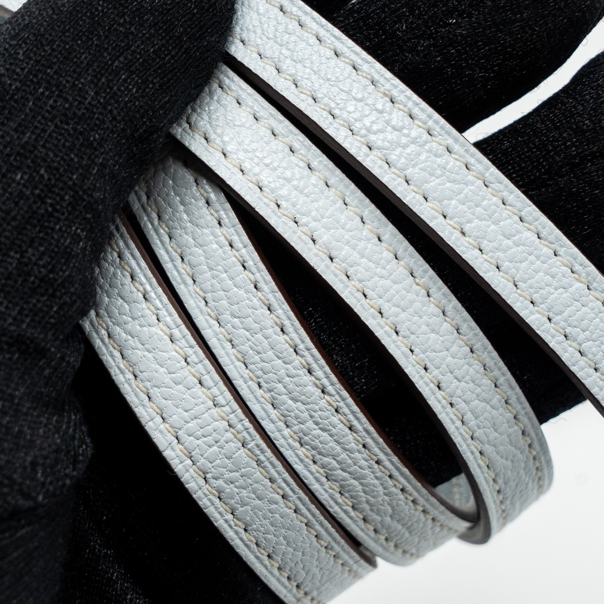 HERMES CLASSIC KELLY TO GO CHEVRE MYSORE BLUE BRUME SHW