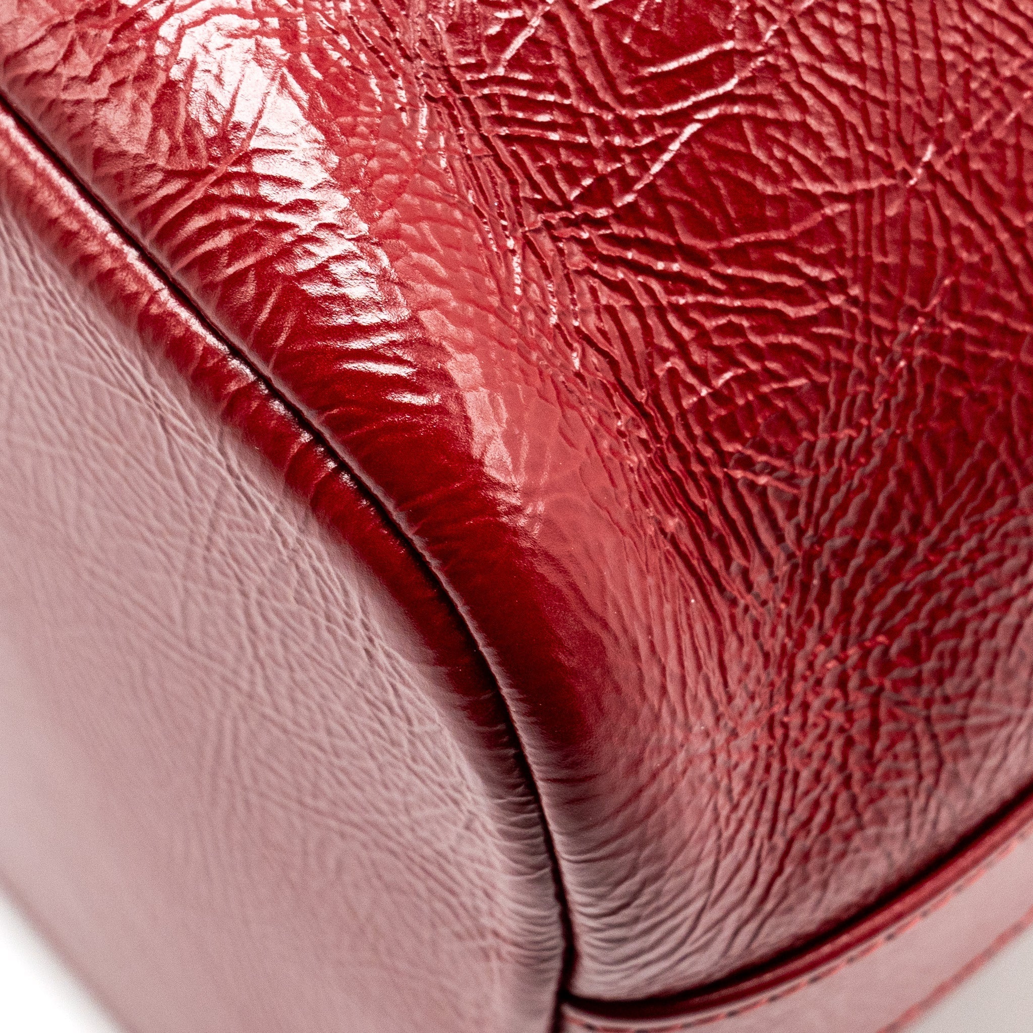 CHANEL CC DRAWSTRING MINI BUCKET BAG SHINY AGED CALFSKIN RED GHW