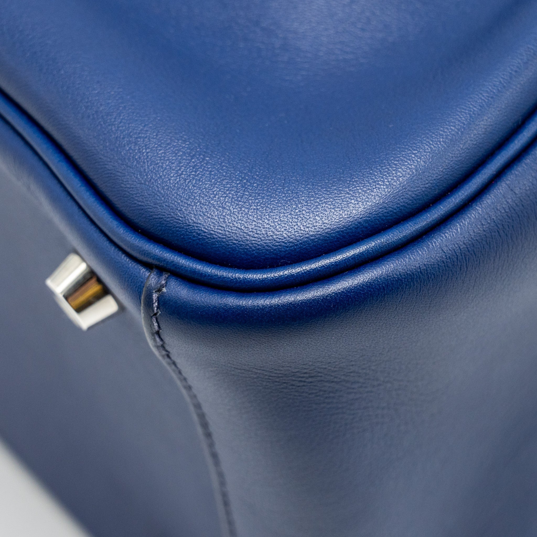 HERMES LINDY 26 SWIFT BLUE SAPHIR SHW
