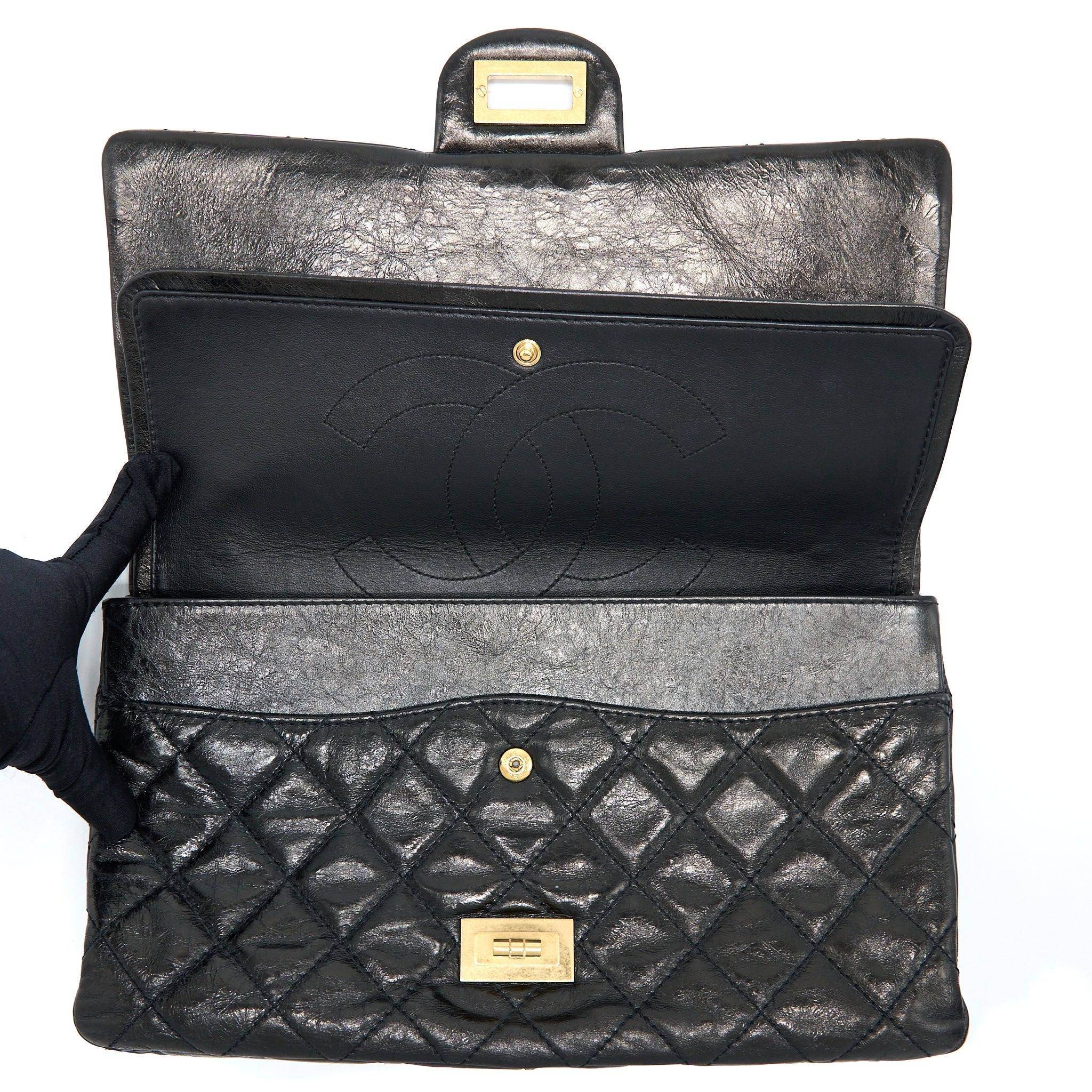 CHANEL 2.55 REISSUE 227 SHINY AGED CALFSKIN BLACK GHW