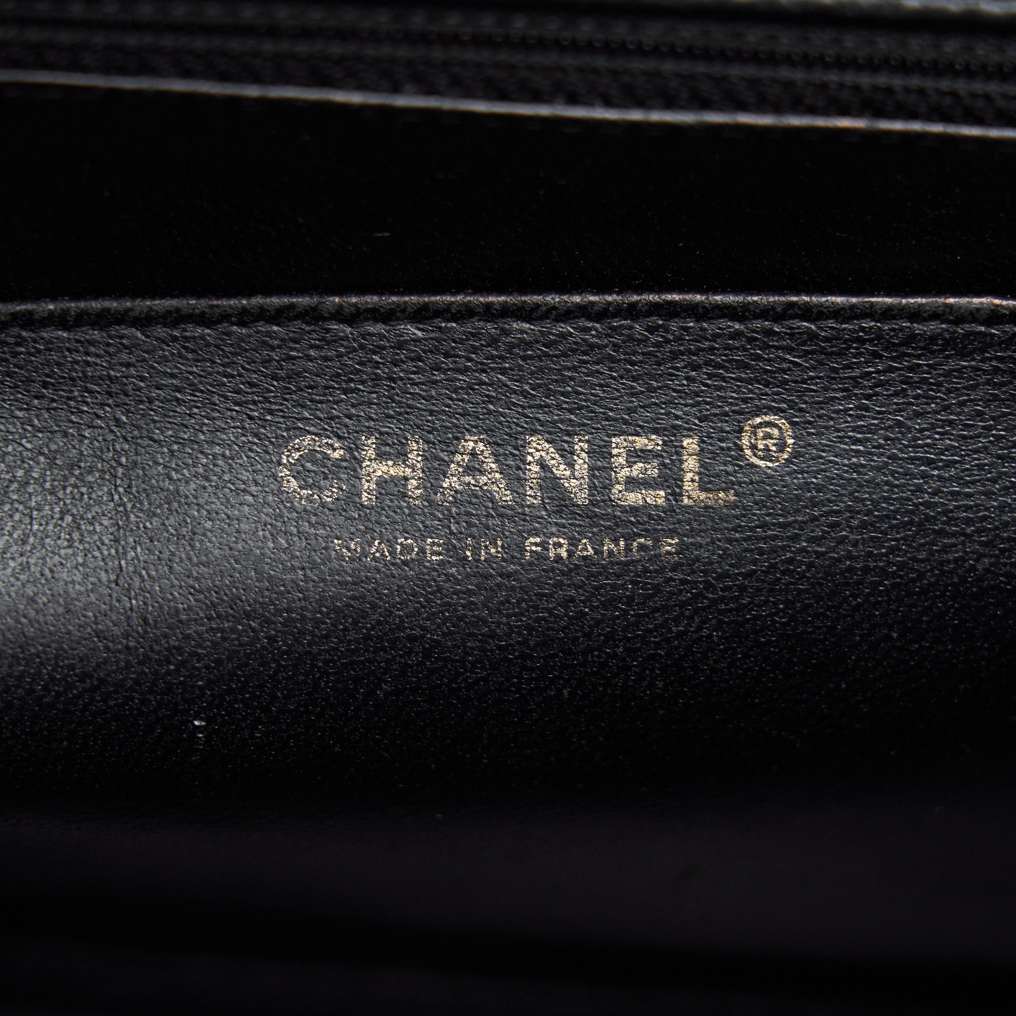 CHANEL VINTAGE JUMBO SINGLE FLAP CAVIAR BLACK GHW
