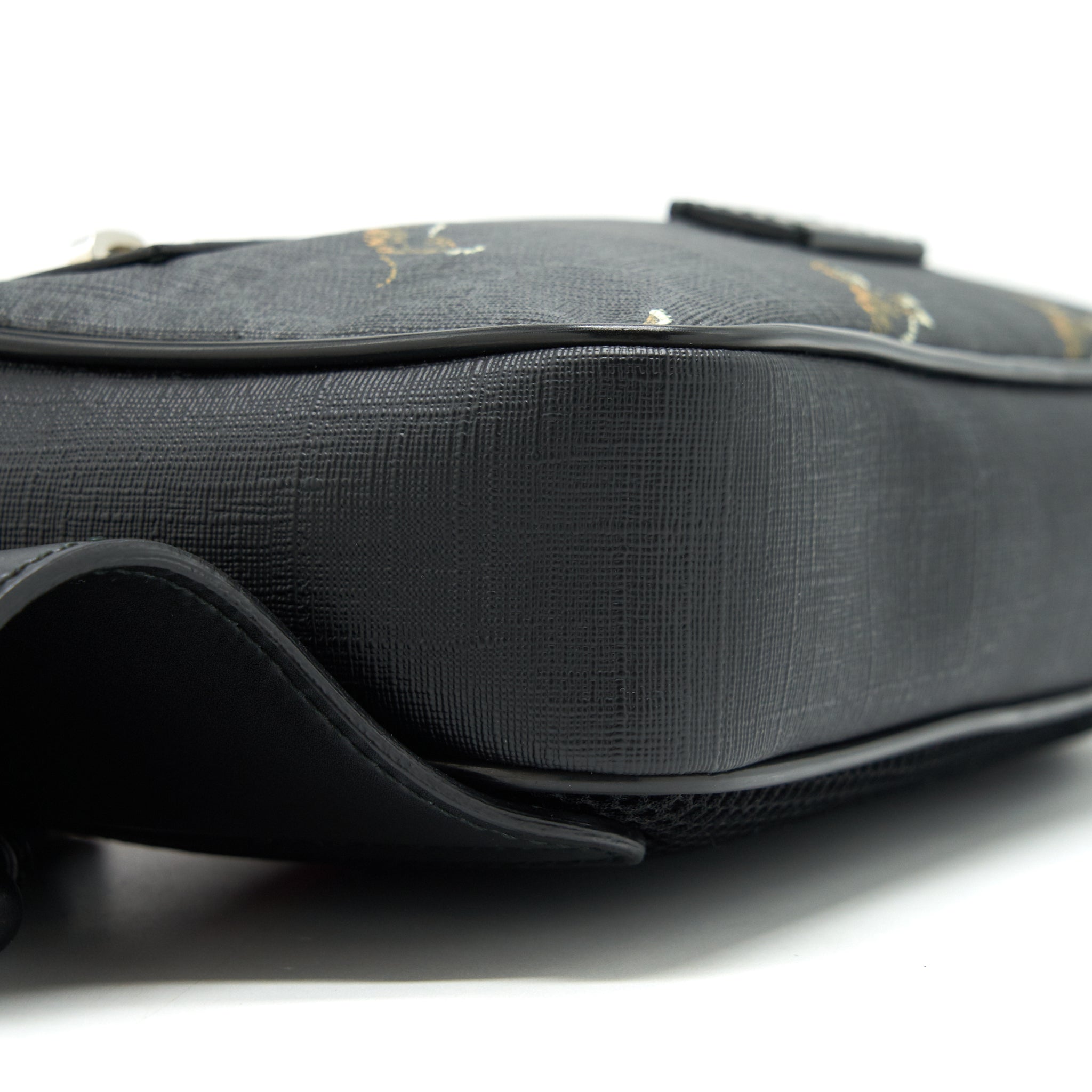 GUCCI GG SUPREME/ TIGER BELT BAG BLACK SHW
