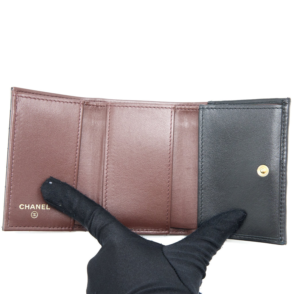 CHANEL REISSUE COMPACT WALLET CALFSKIN BLACK GHW