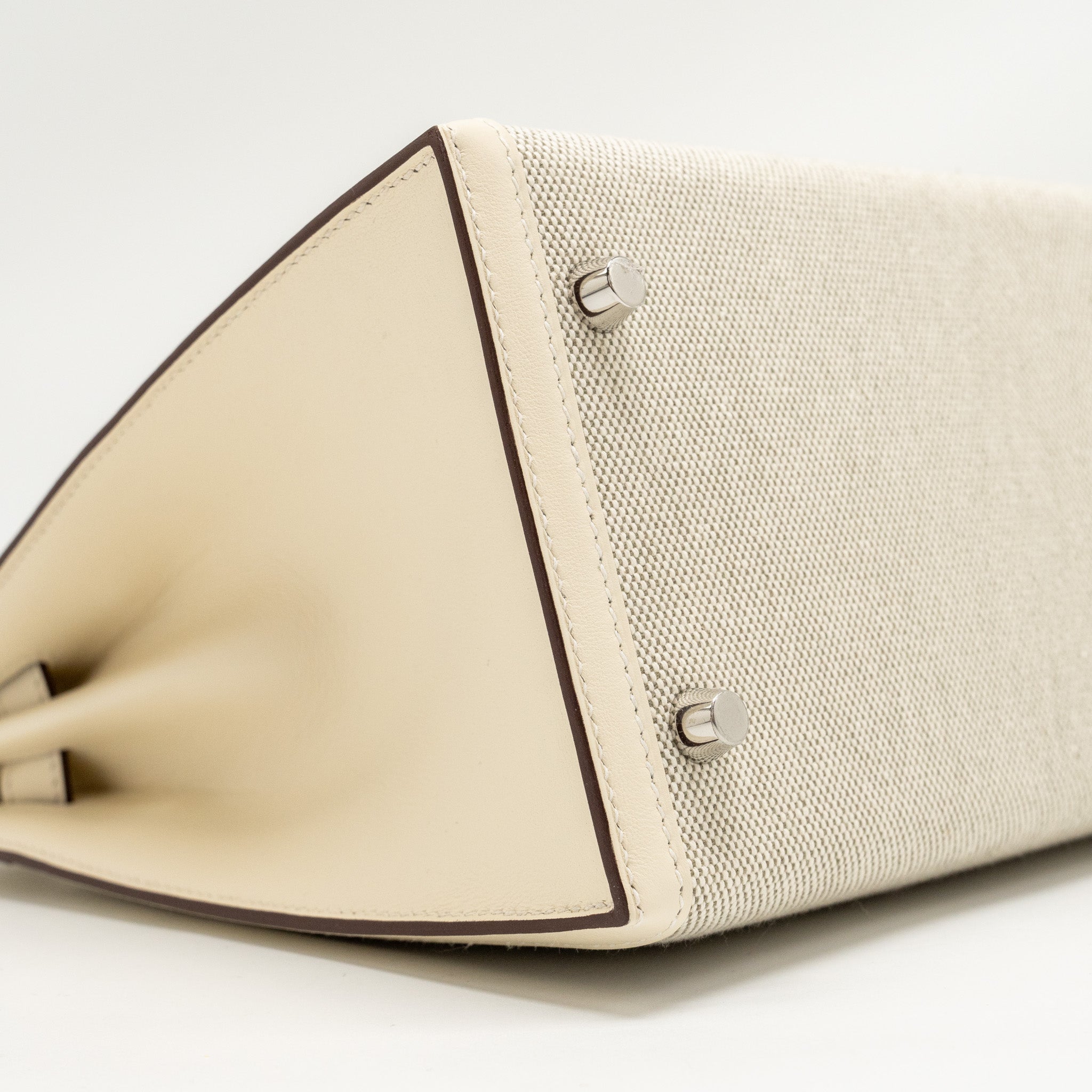 HERMES KELLY 28 SELLIER TOILE H/SWIFT ECRU-AMANDE/NATA SHW