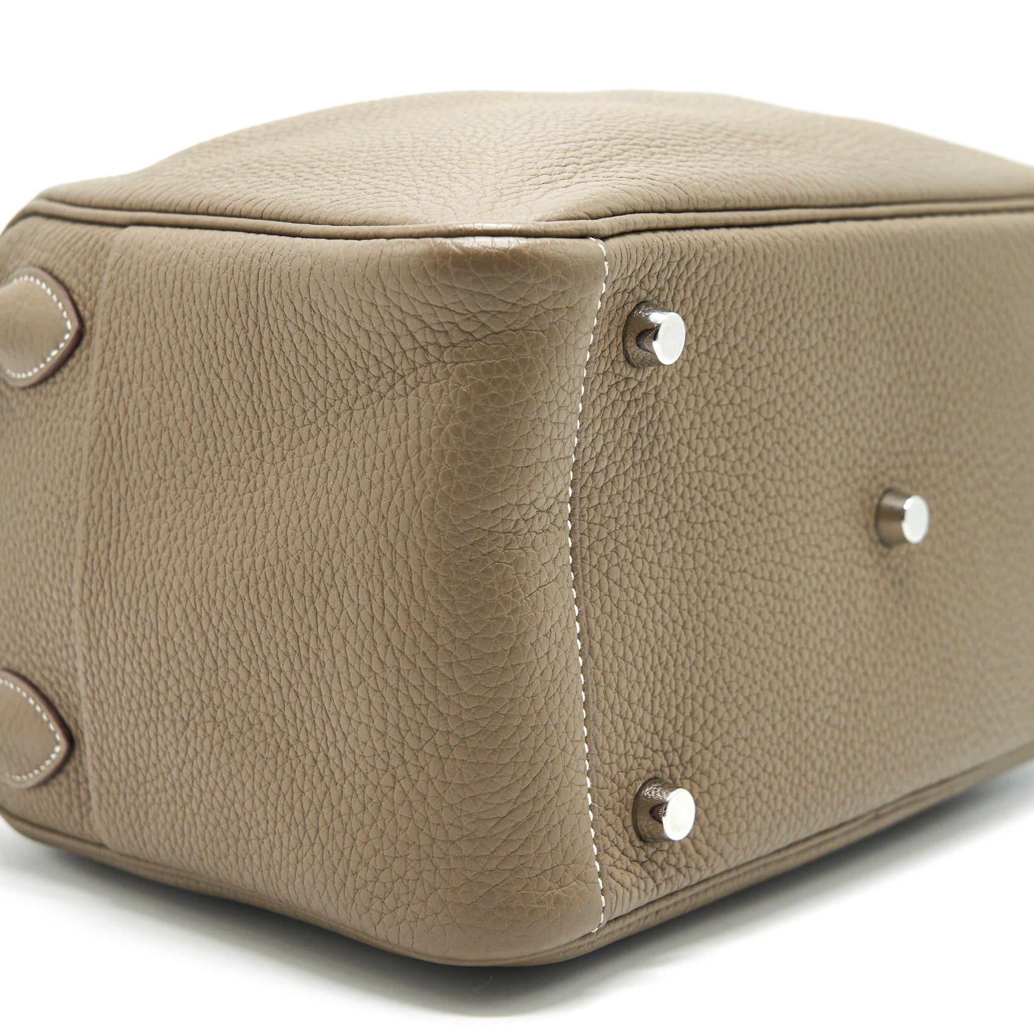 HERMES LINDY 26 BAG ETOUPE WITH SHW