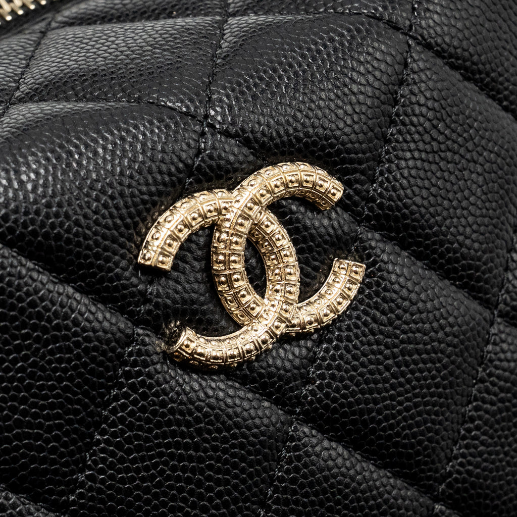 CHANEL 25C DETAIL LOGO QUILTED HOBO BAG CAVIAR BLACK GHW (MICROCHIP)