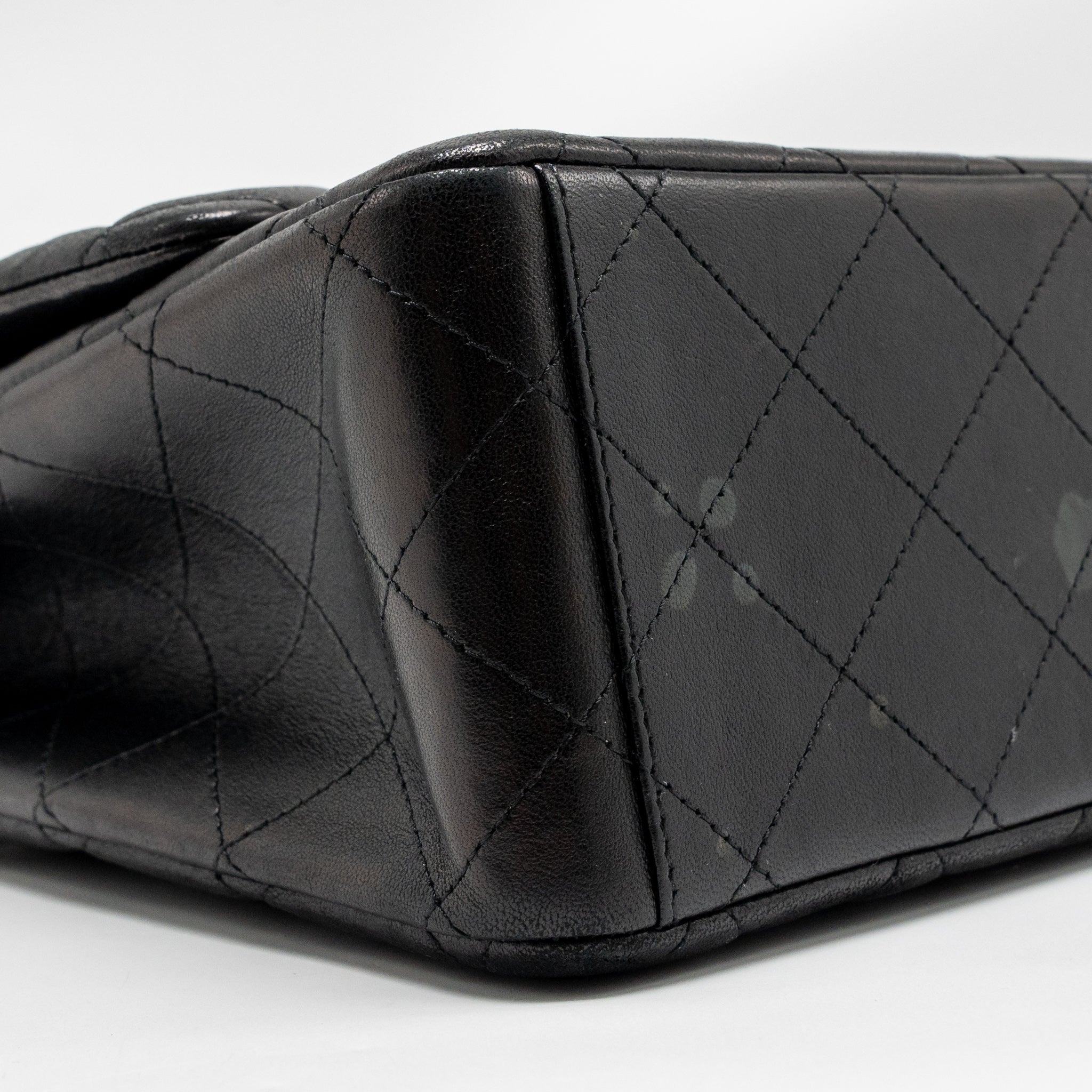 CHANEL MAXI CLASSIC DOUBLE FLAP BAG LAMBSKIN BLACK GHW