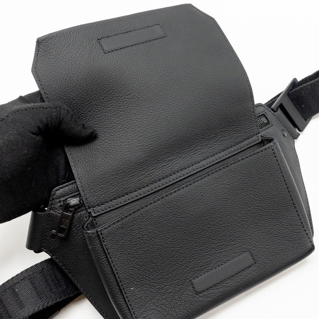 LOUIS VUITTON AEROGRAM TAKEOFF SLING BLACK GRAINED CALFSKIN BLACK HARDWARE