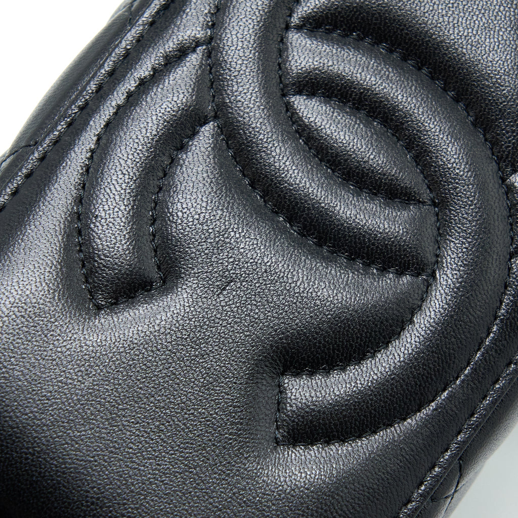 CHANEL 22A TOP HANDLE LONG VANITY CASE LAMBSKIN BLACK LGHW