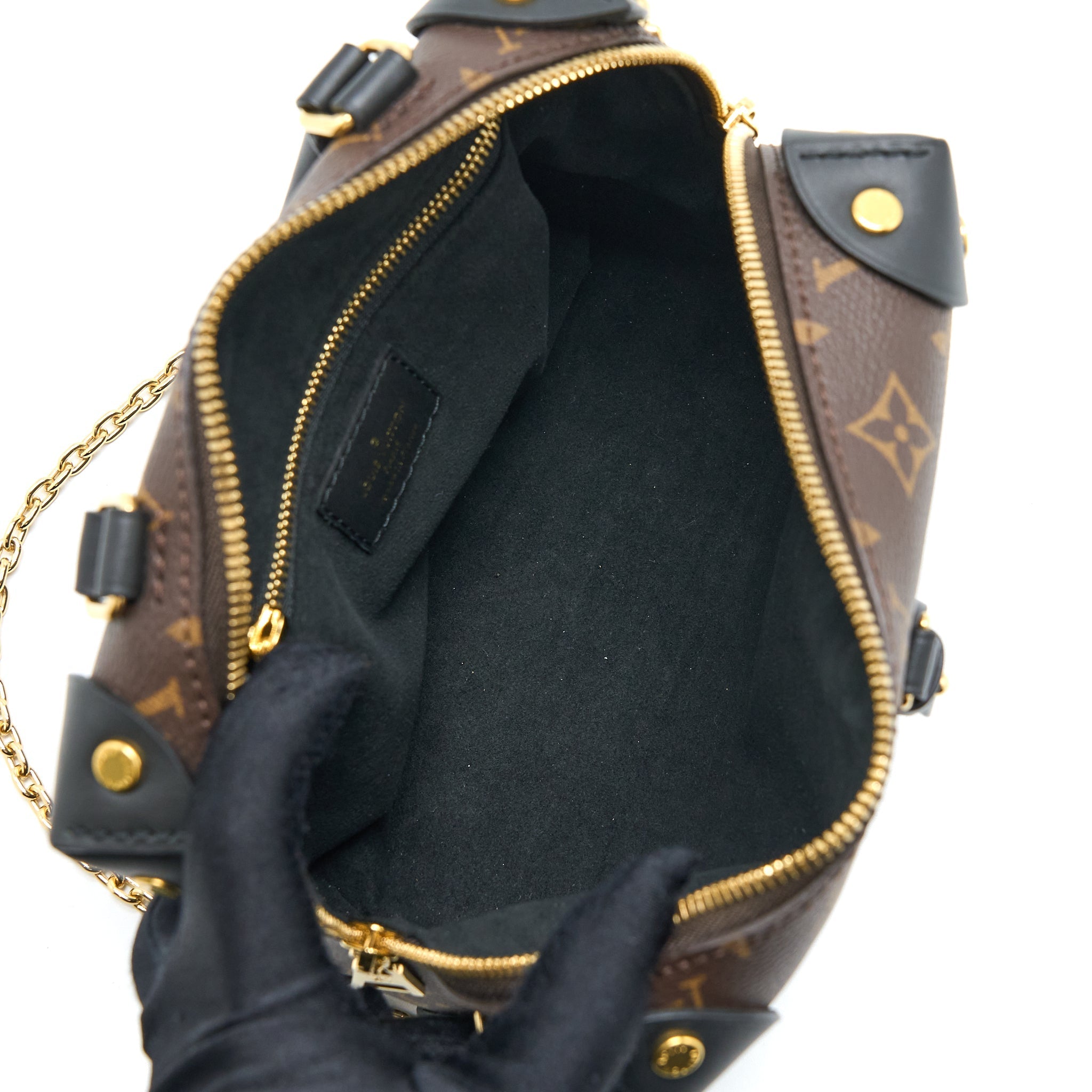 LOUIS VUITTON PETITE MALLE SOUPLE BAG MONOGRAM CANVAS/BLACK GHW
