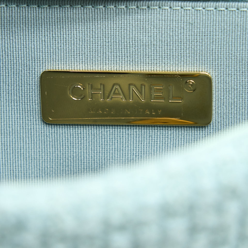 CHANEL 22B SMALL 19 BAG TWEED LIGHT GREEN MULTICOLOUR HARDWARE (MICORCHIP)