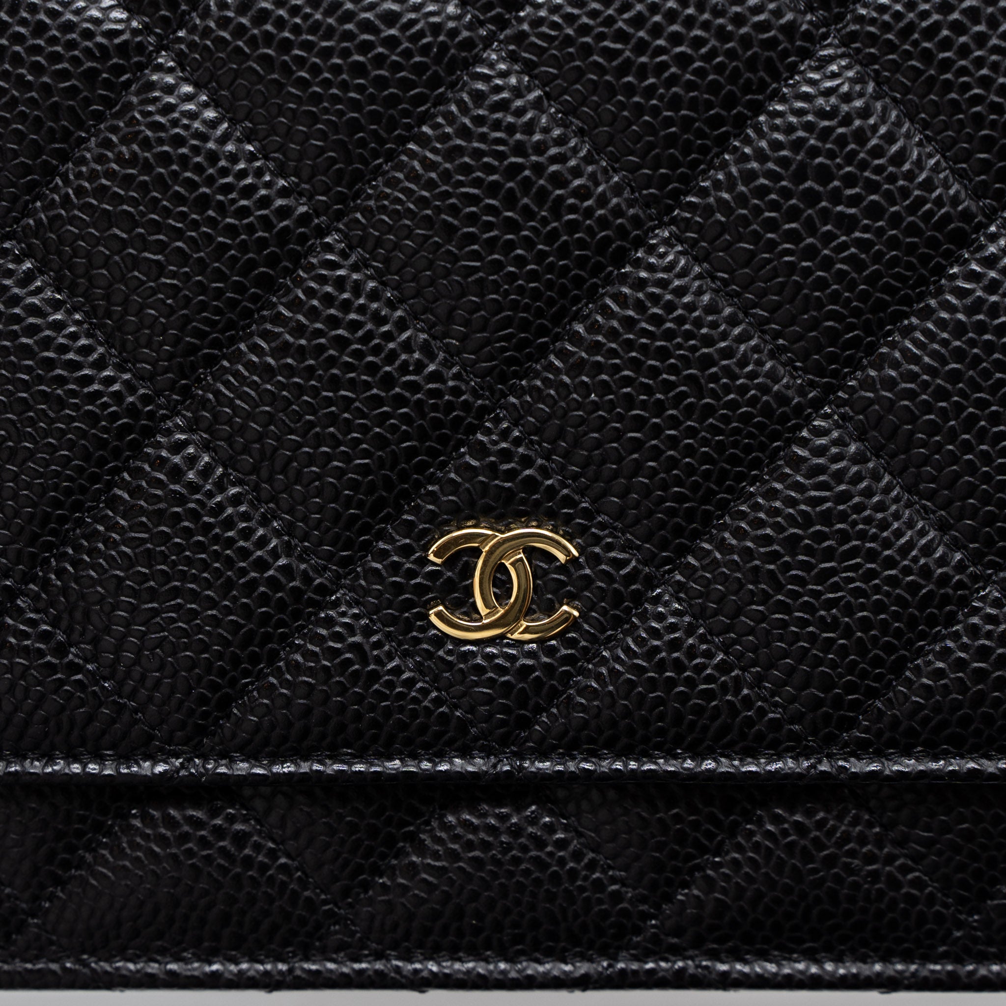 CHANEL CLASSIC WALLET ON CHAIN CAVIAR BLACK GHW (MICROCHIP)