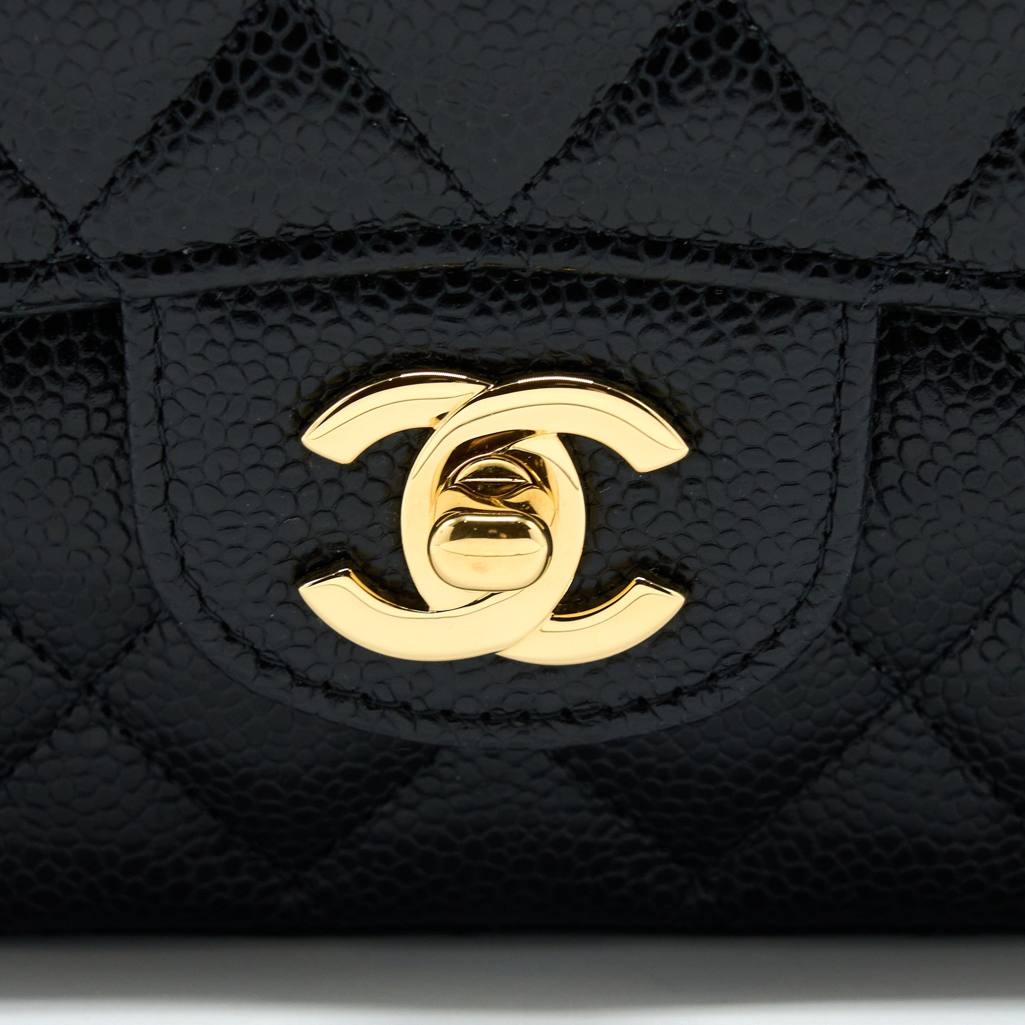 CHANEL MEDIUM CLASSIC DOUBLE FLAP BAG CAVIAR BLACK GHW (MICROCHIP)