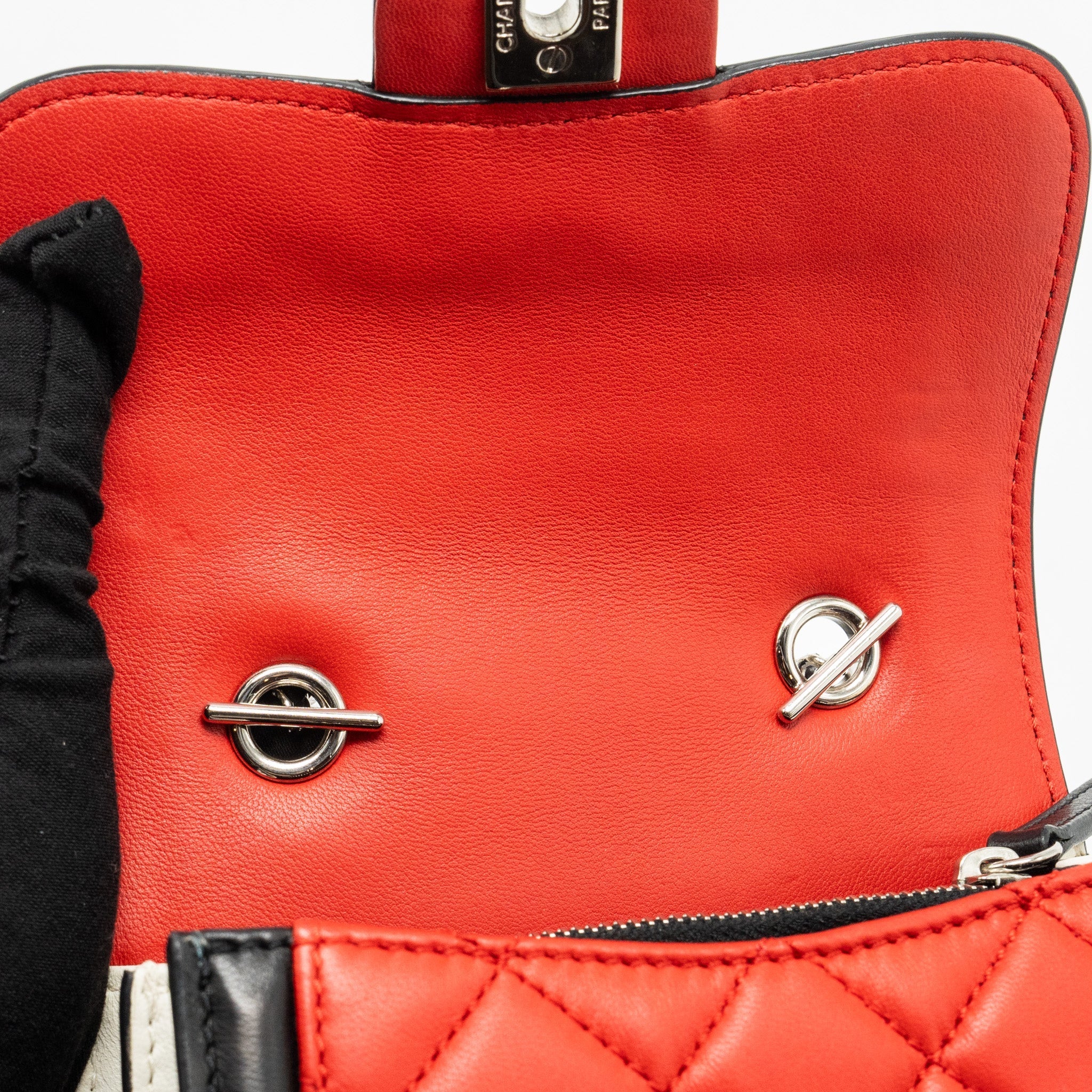 CHANEL TRICOLOR MINI GRAPHIC FLAP BAG LAMBSKIN RED/BLACK/WHITE SHW