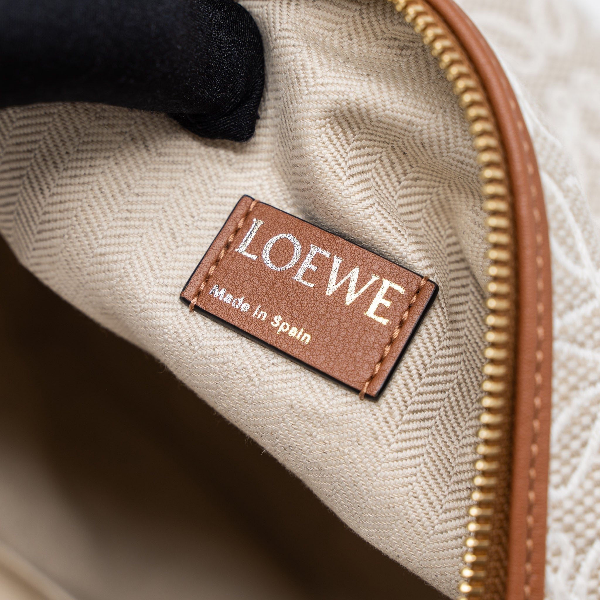 LOEWE MEDIUM CUBI ANAGRAM BAG TRIMMED LEATHER/JACQUARD CANVAS BEIGE/BROWN GHW