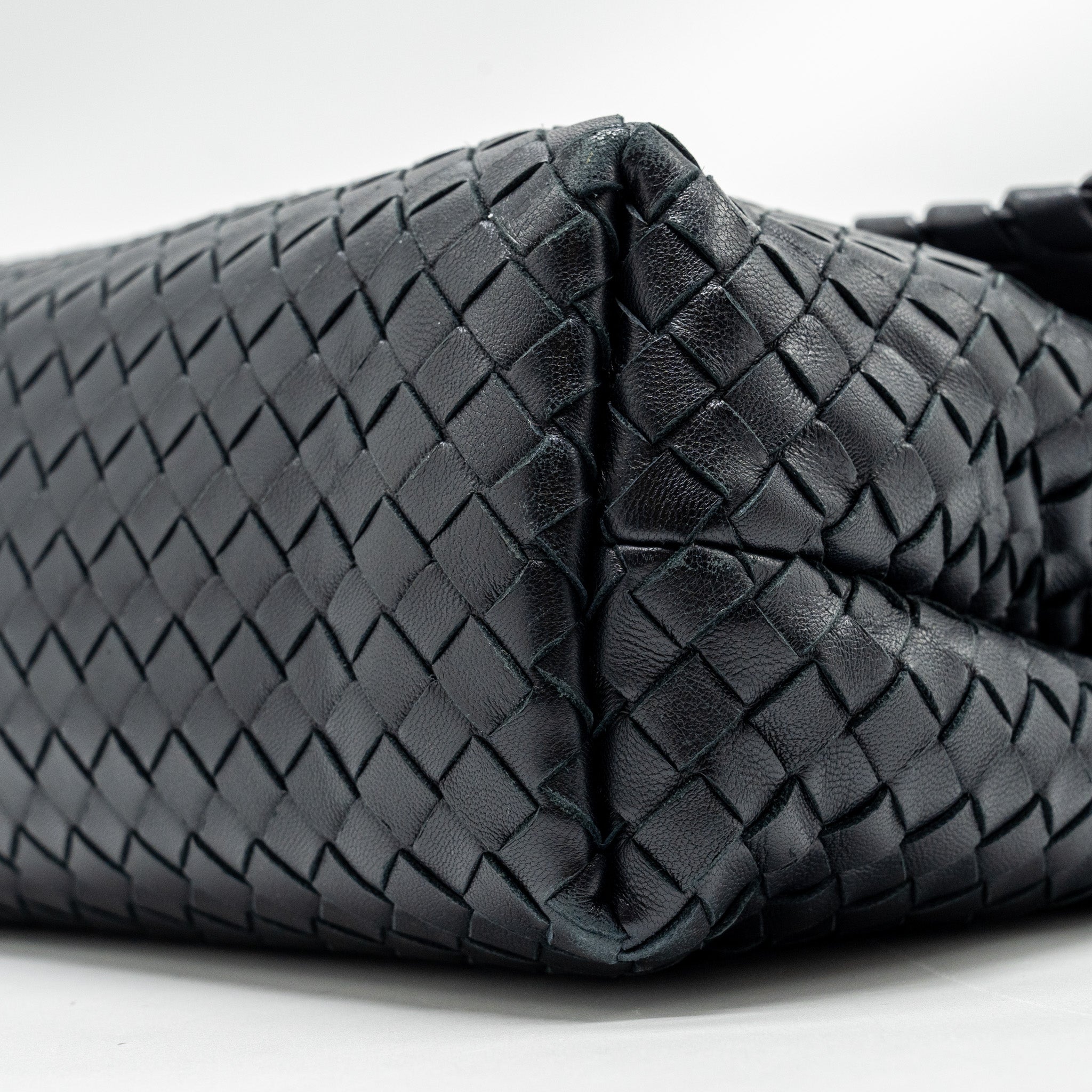 BOTTEGA VENETA OLYMPIA BAG LEATHER BLACK WITH BLACK HARDWARE