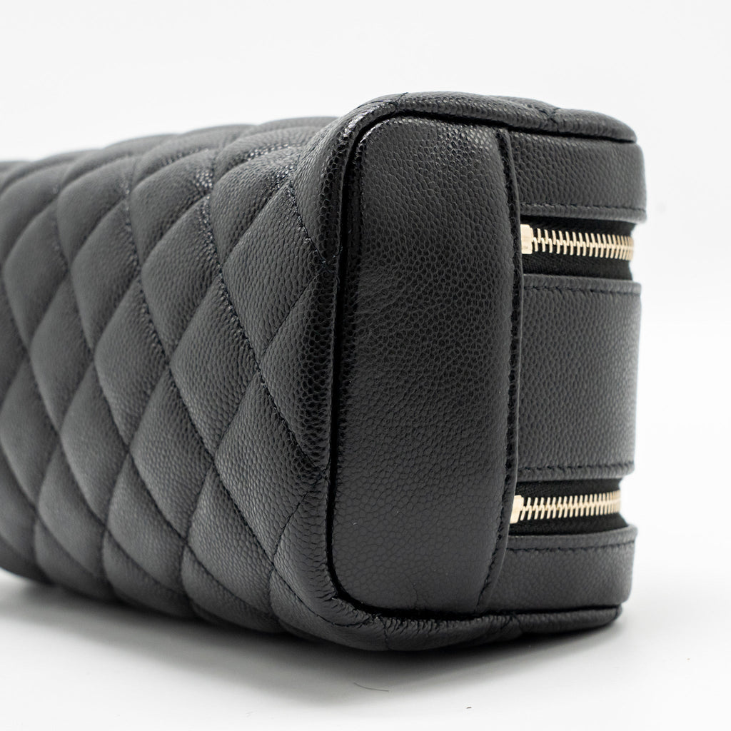 CHANEL DOUBLE ZIP POUCH COSMETIC CASE CAVIAR BLACK GHW (MICROCHIP)