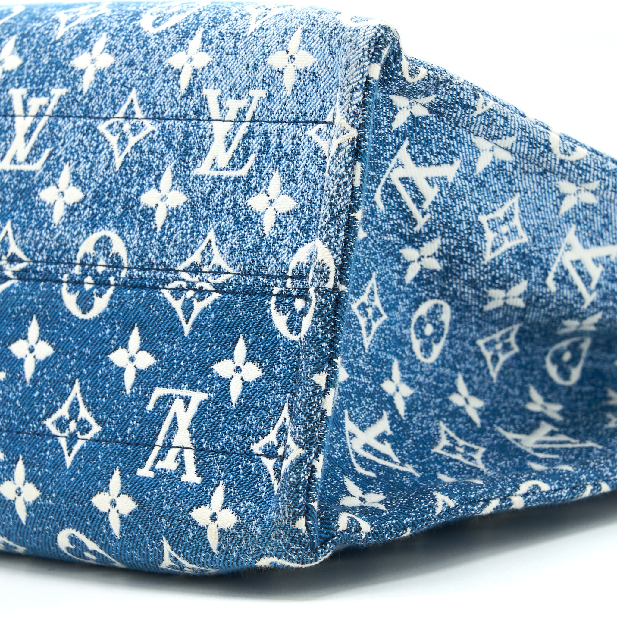 LOUIS VUITTON ONTHEGO MM MONOGRAM DENIM BLUE GHW