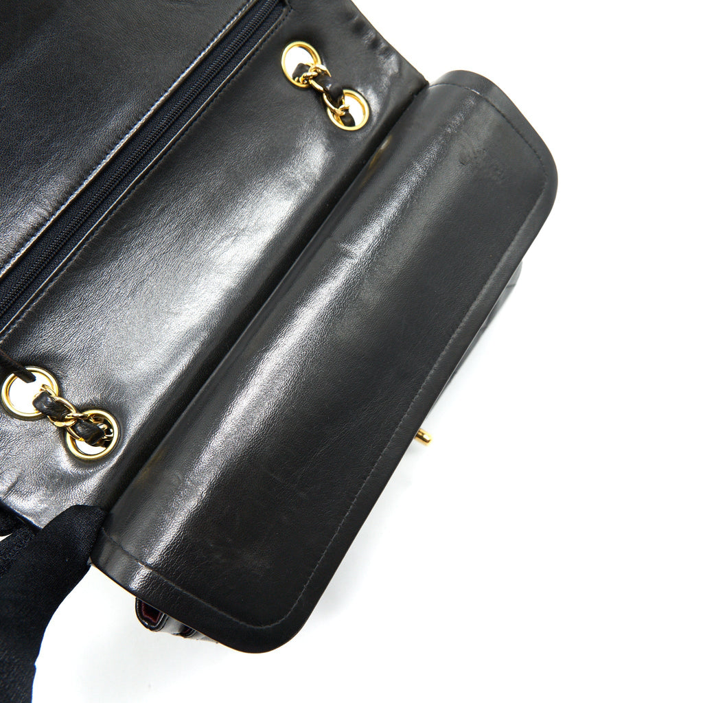 CHANEL VINTAGE CLASSIC FLAP MEDIUM IN BLACK GHW