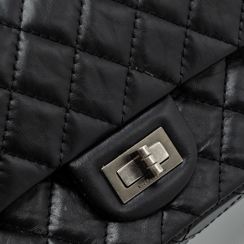 CHANEL 2.55 SMALL REISSUE FLAP BAG AGED CALFSKIN BLACK RUTHENIUM HARDWARE (MICROCHIP)