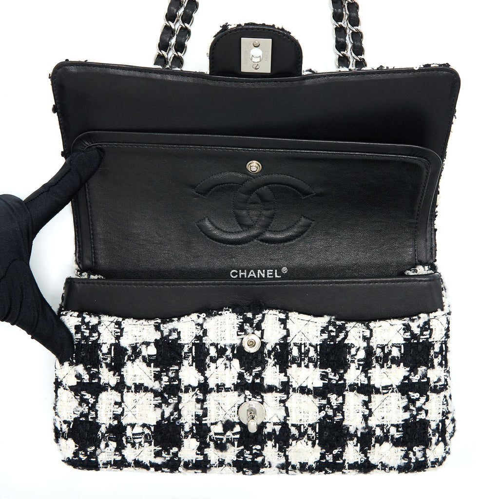 CHANEL CLASSIC DOUBLE FLAP BAG TWEED BLACK/WHITE SHW
