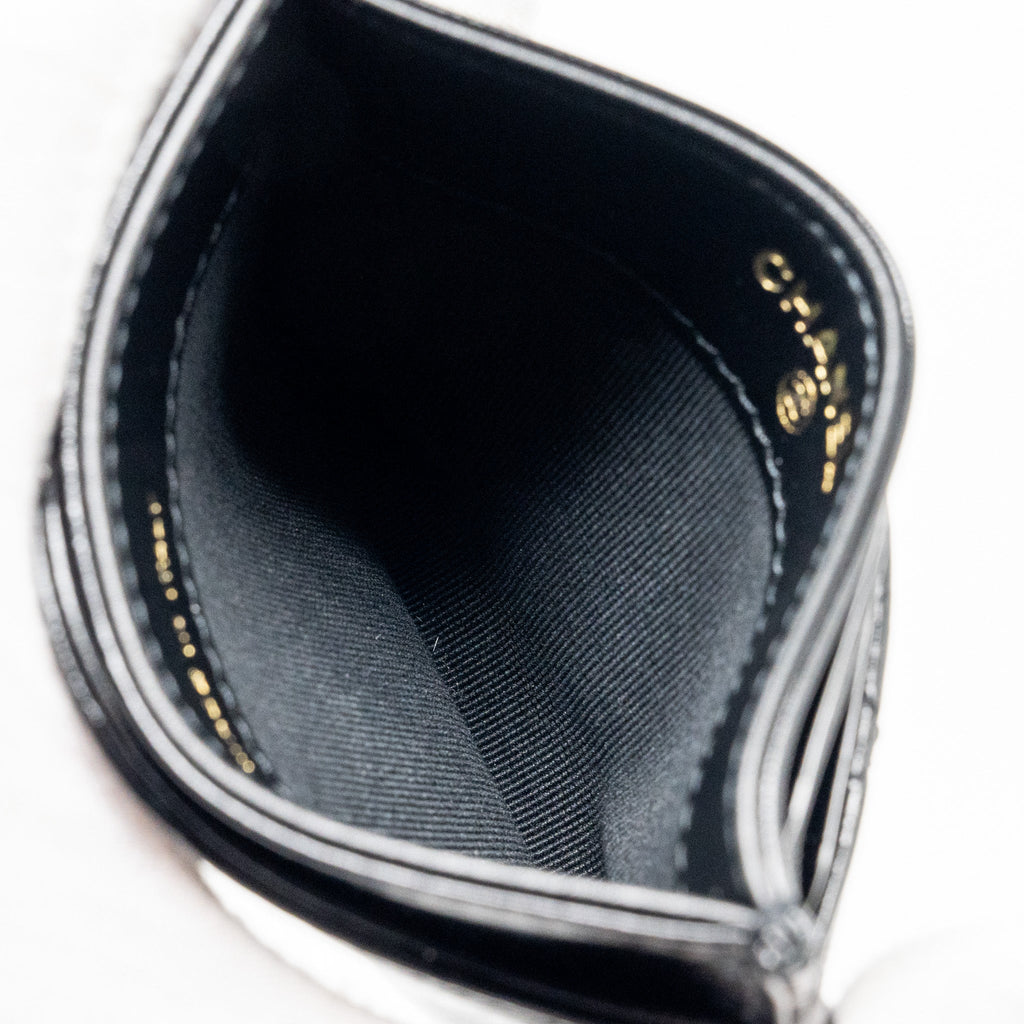 CHANEL 31 CARD HOLDER SHINY GOATSKIN BLACK LGHW (MICROCHIP)