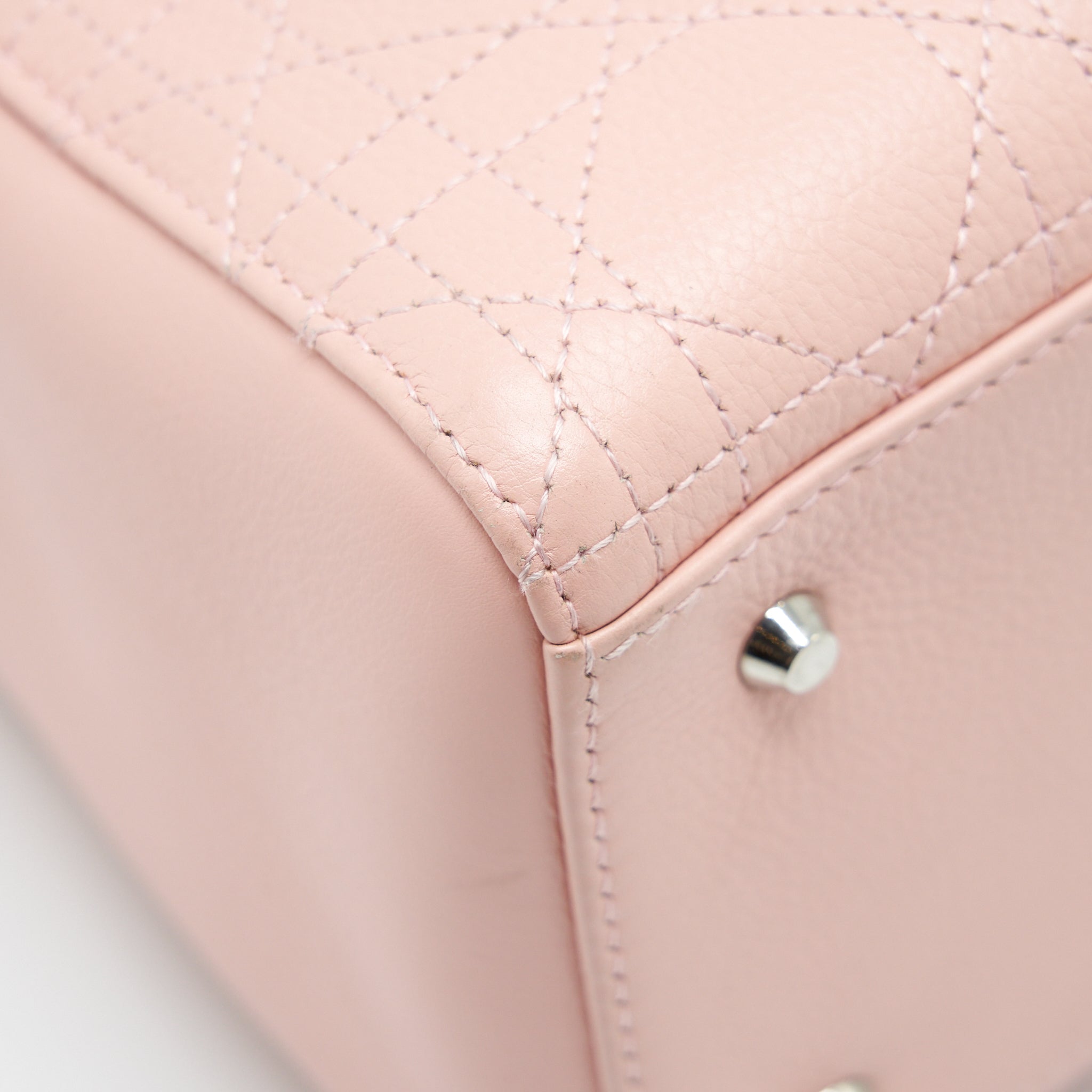 DIOR MEDIUM LADY DIOR CALFSKIN LIGHT PINK SHW