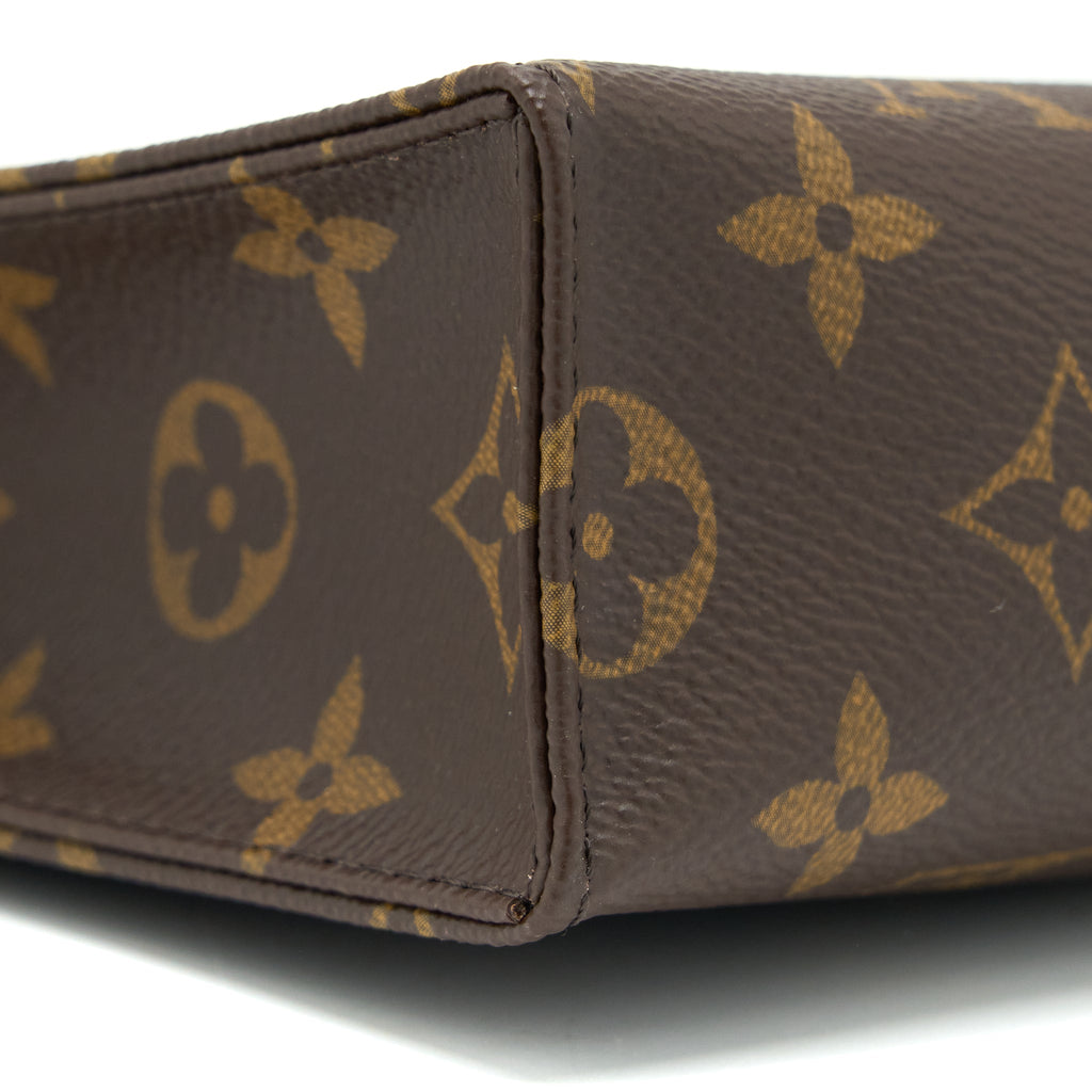 LOUIS VUITTON TOILETRY POCHETTE 26 MONOGRAM CANVAS GHW
