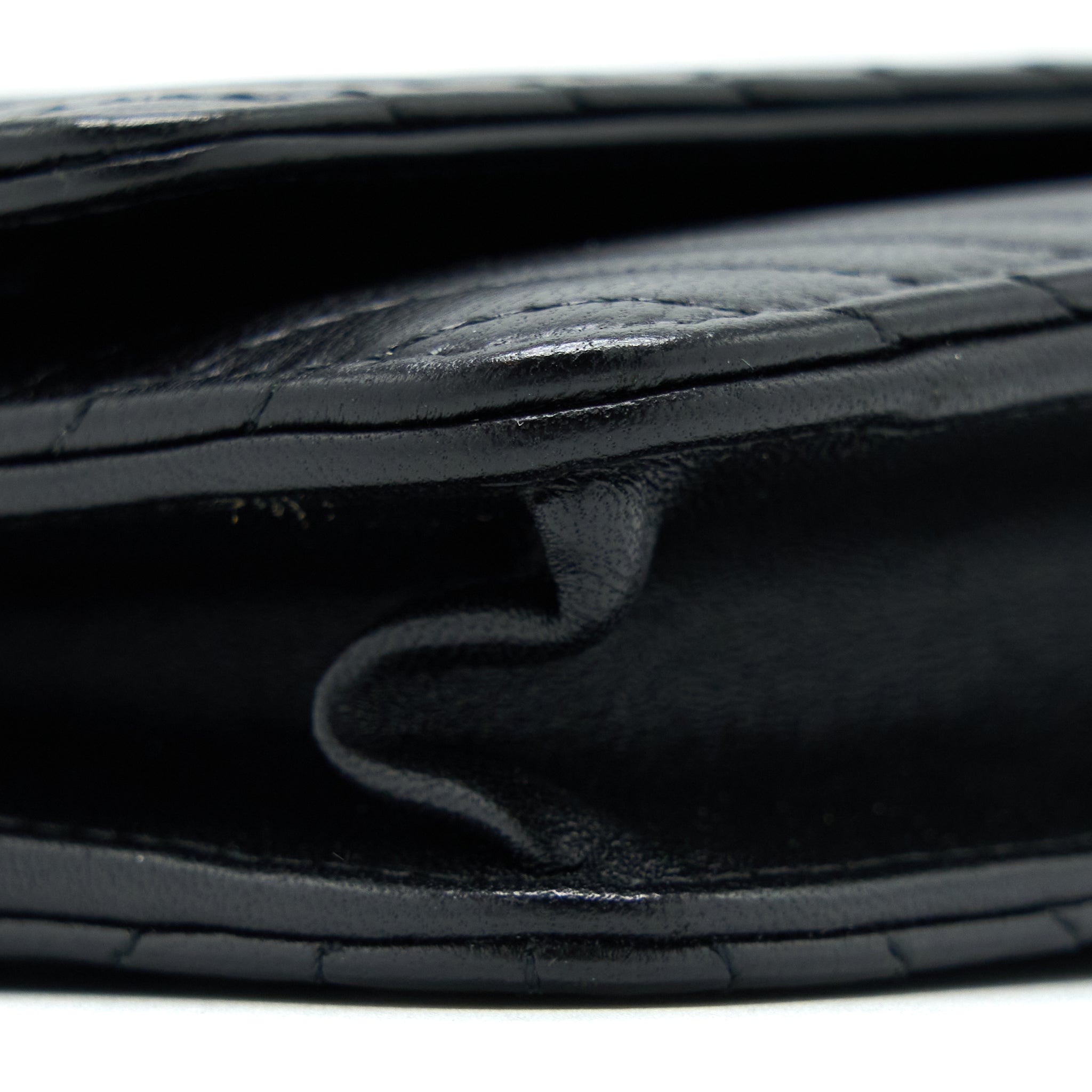 CHANEL CHEVRON WALLET ON CHAIN BLACK WITH BLACK HARDWARE