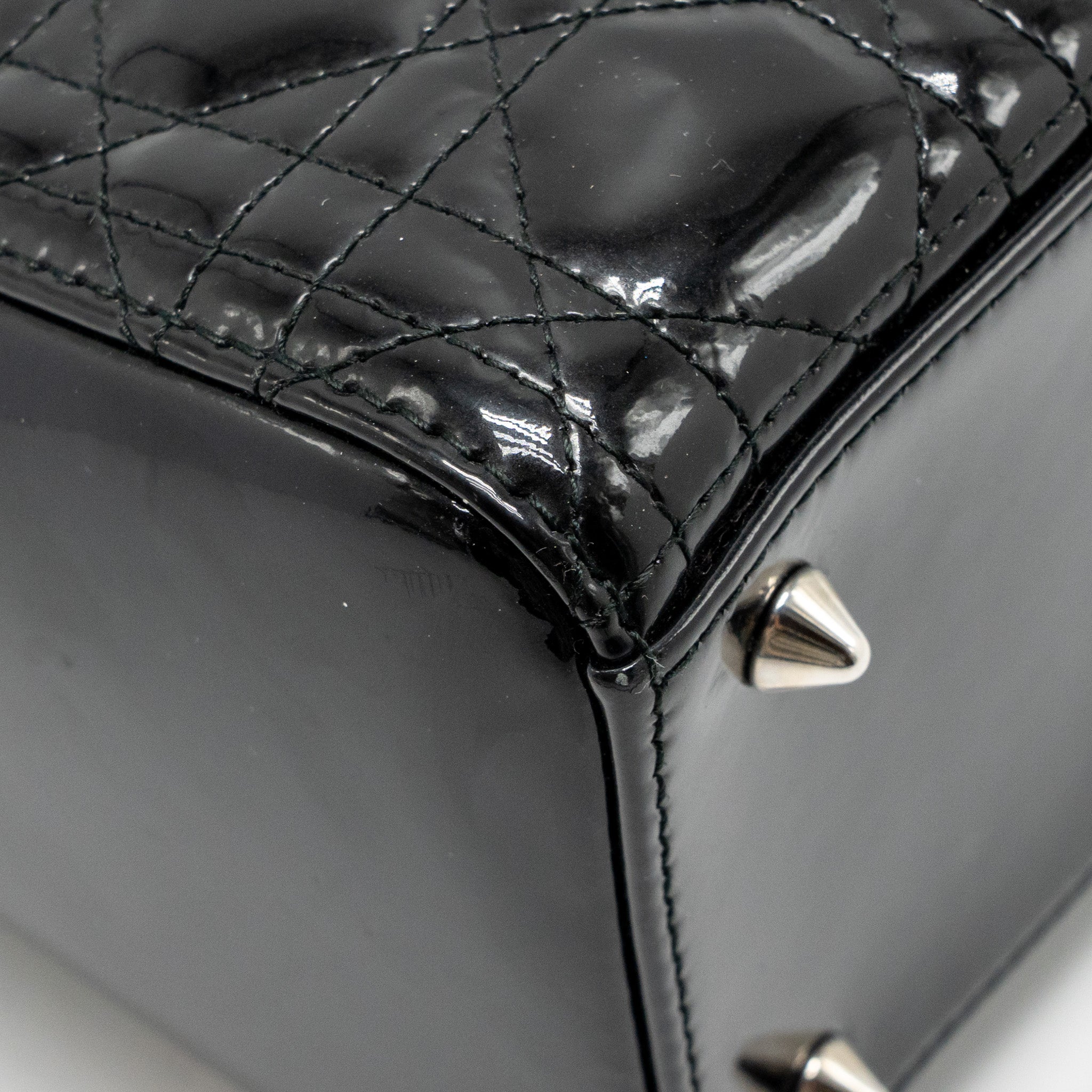 DIOR MEDIUM LADY DIOR PATENT BLACK SHW
