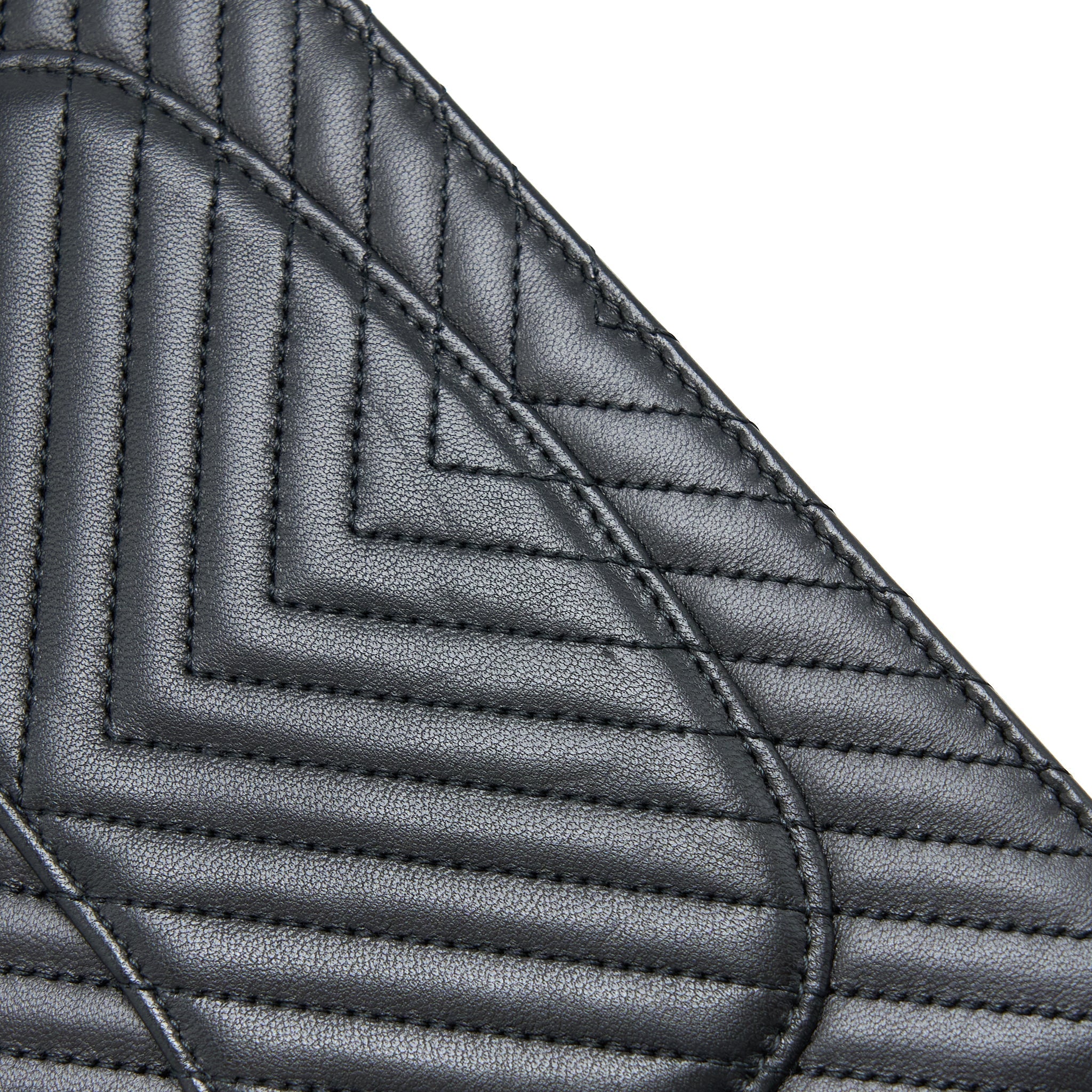 CHANEL CHEVRON WALLET ON CHAIN BLACK WITH BLACK HARDWARE