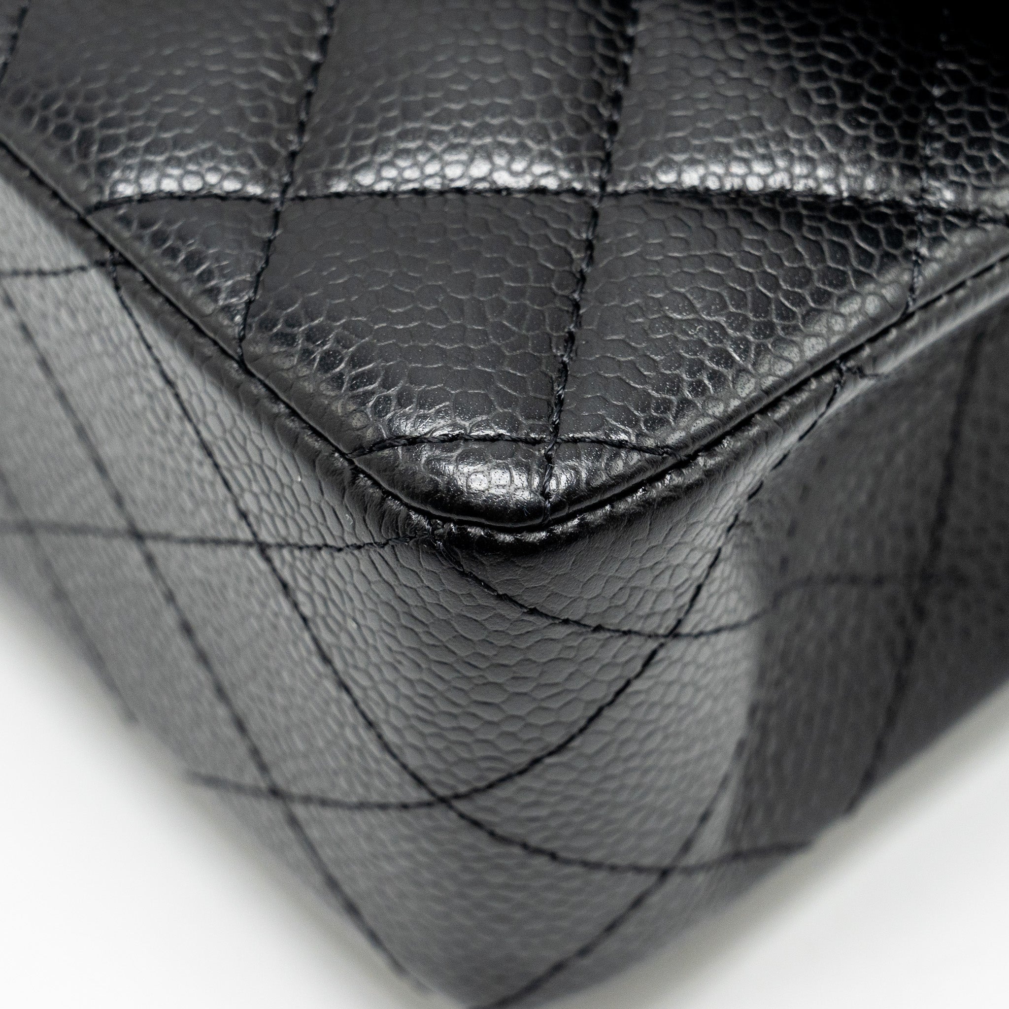 CHANEL SMALL CLASSIC DOUBLE FLAP BAG CAVIAR BLACK GHW (MICROCHIP)