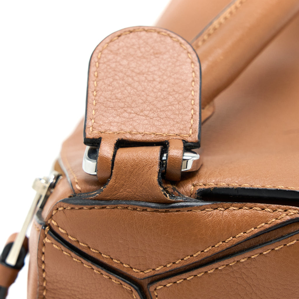 LOEWE SMALL PUZZLE BAG CALFSKIN CARAMEL SHW