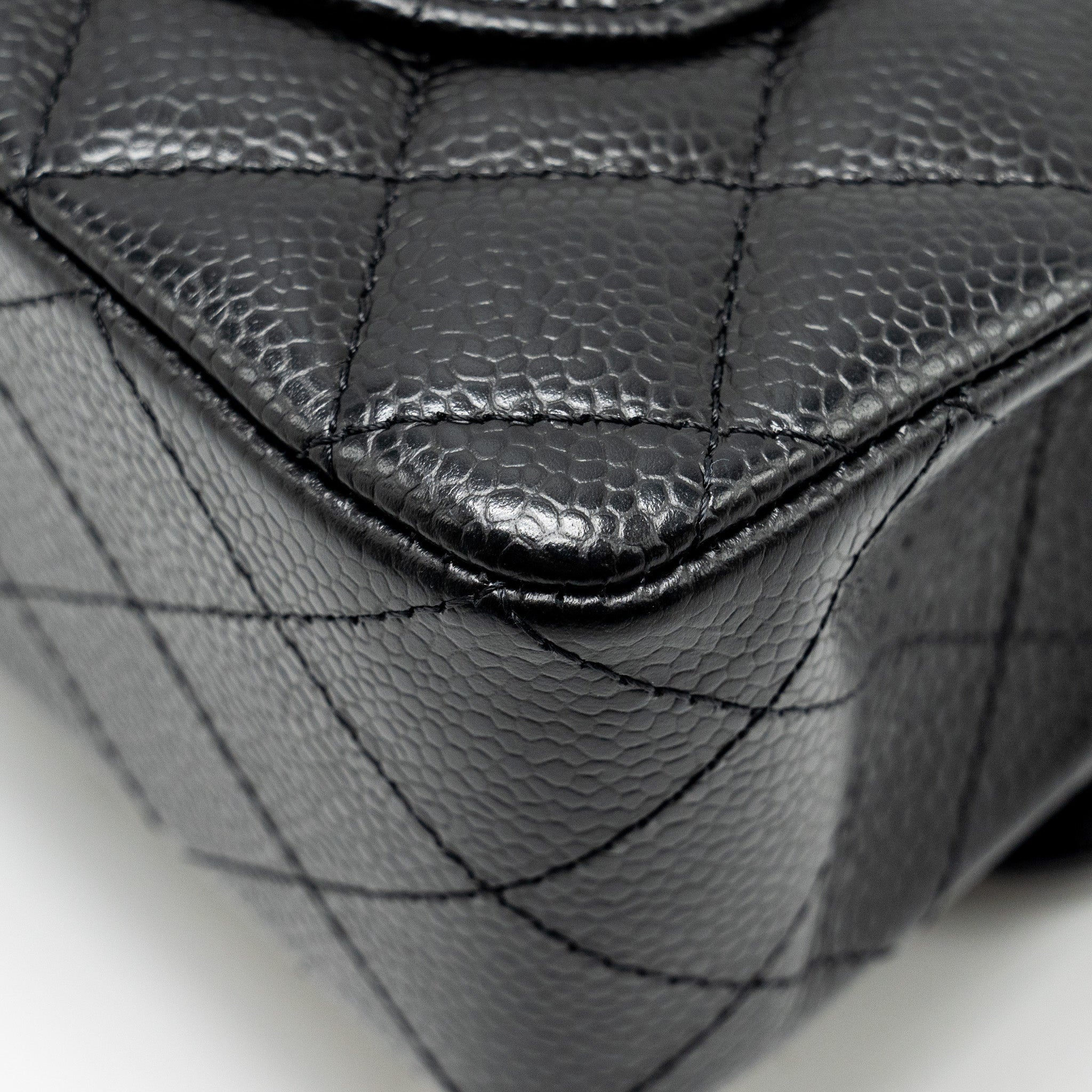 CHANEL SMALL CLASSIC DOUBLE FLAP BAG CAVIAR BLACK GHW (MICROCHIP)
